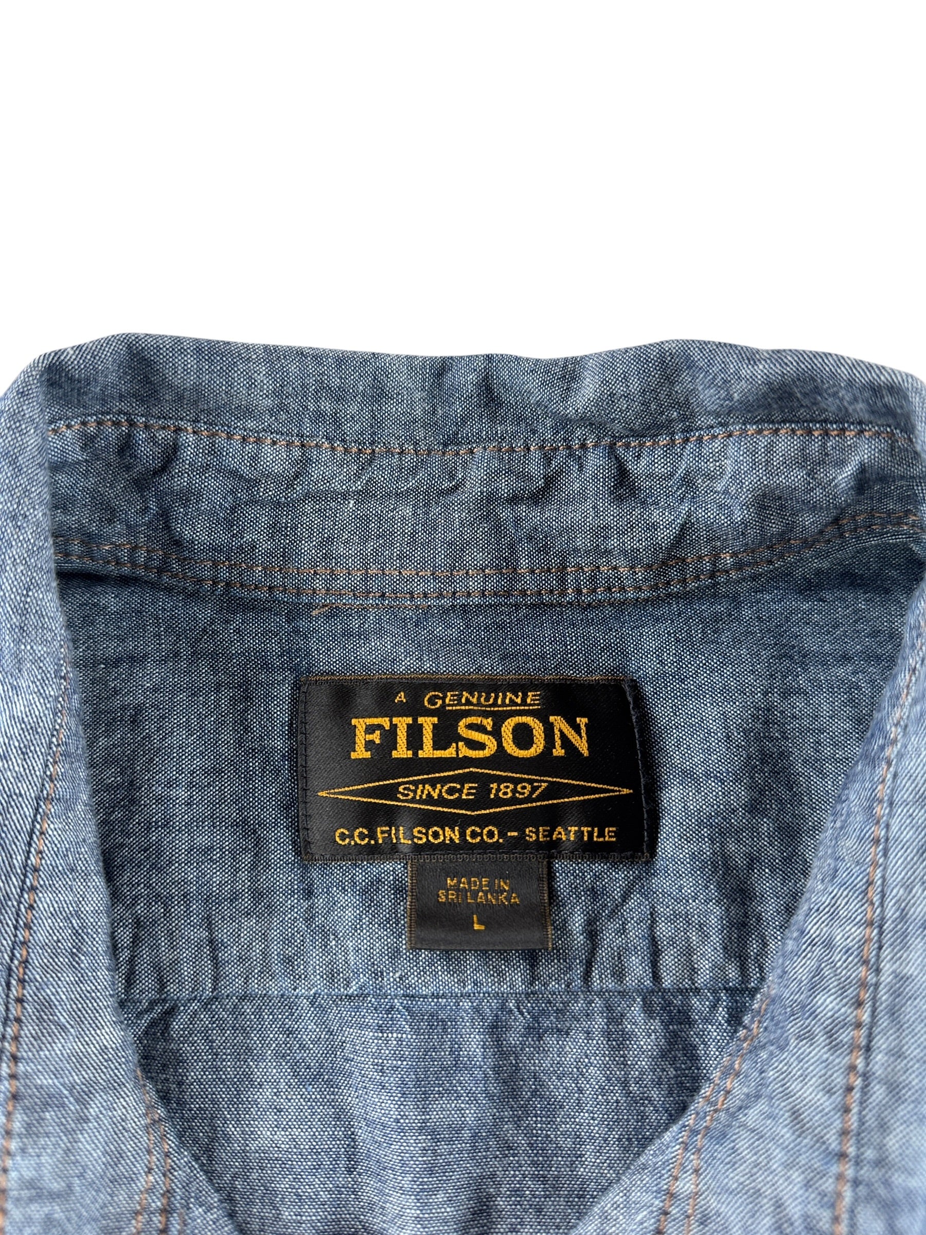Label on Filson CPO Chambray Shirt SZ L