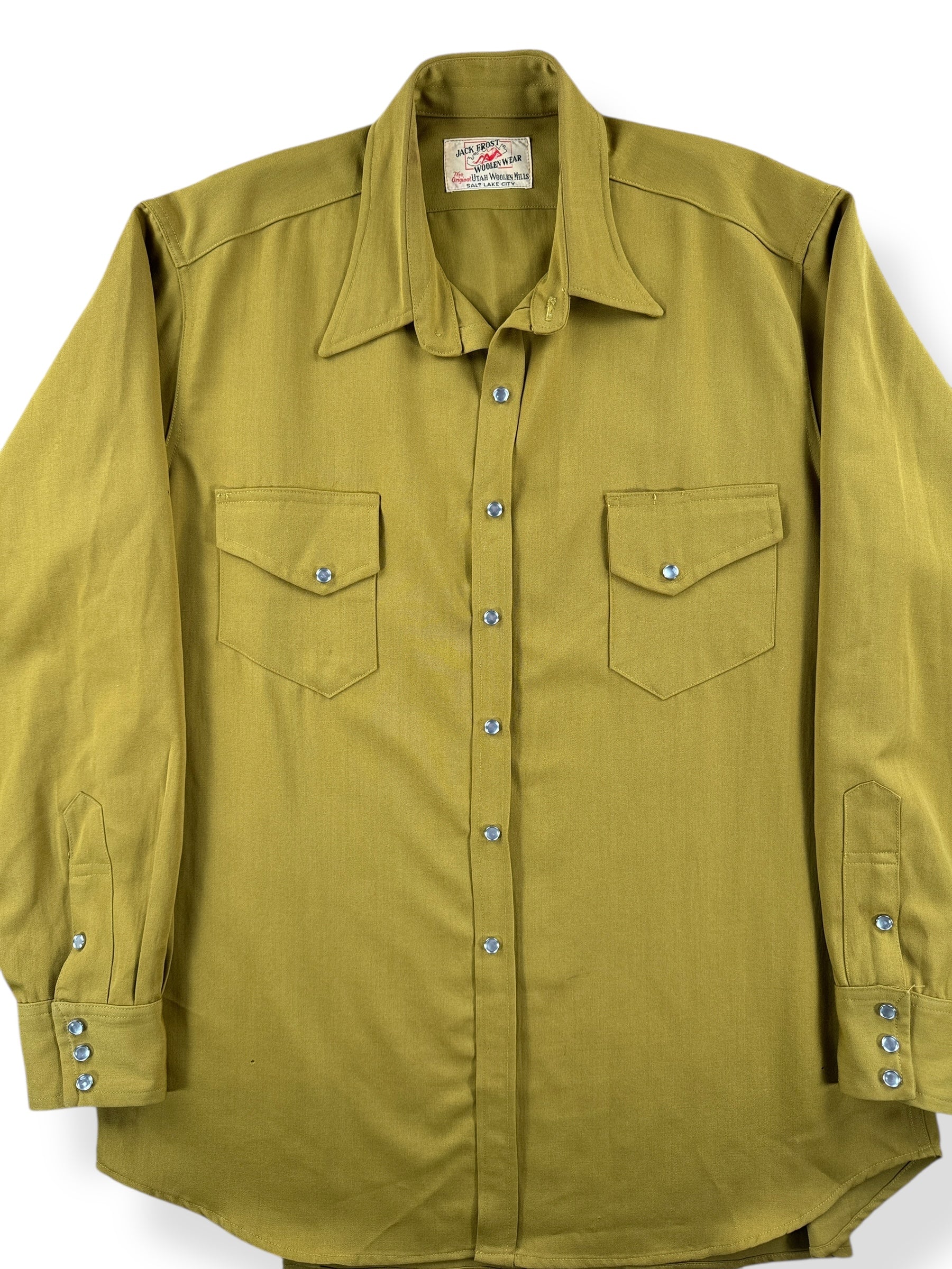 Front Close Up of Vintage Jack Frost Chartreuse Pearl Snap SZ XXL