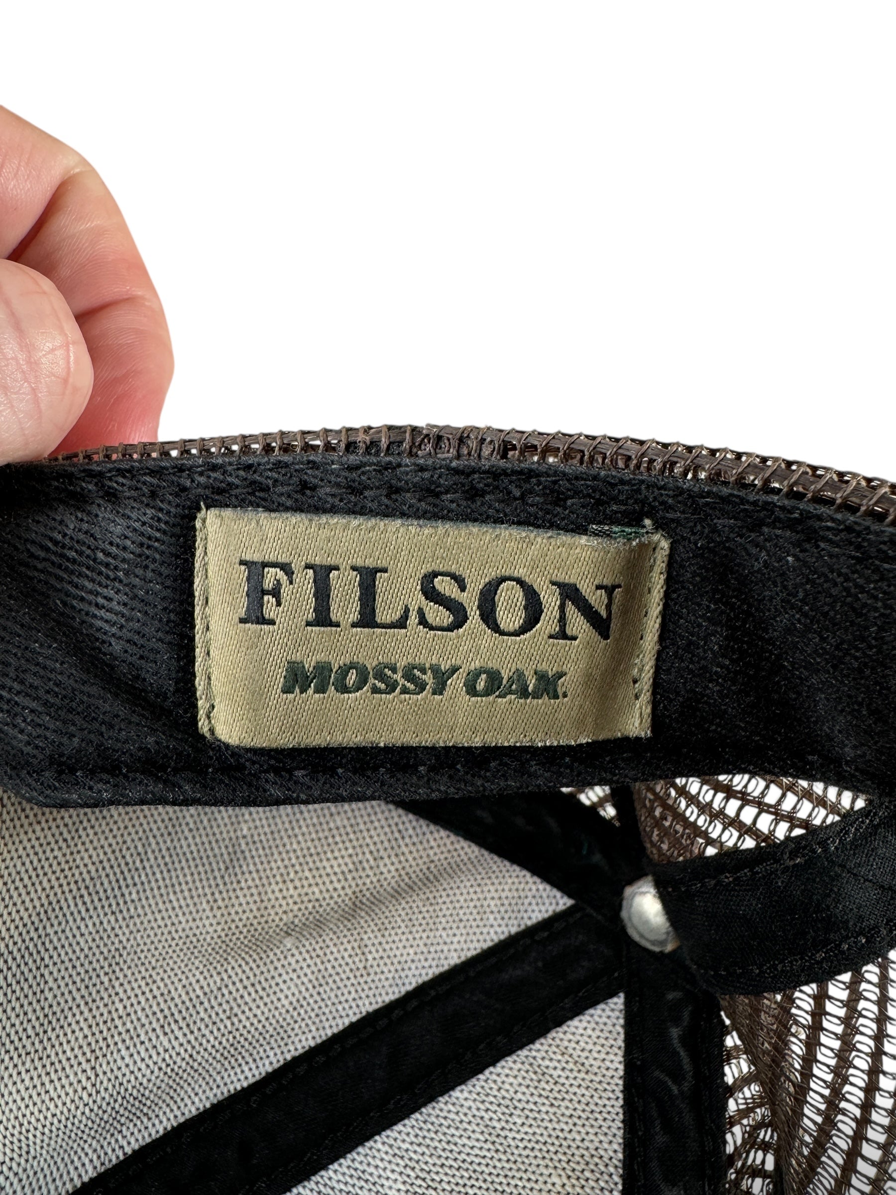 Label on Modern Filson Mossy Oak Trucker Hat OS