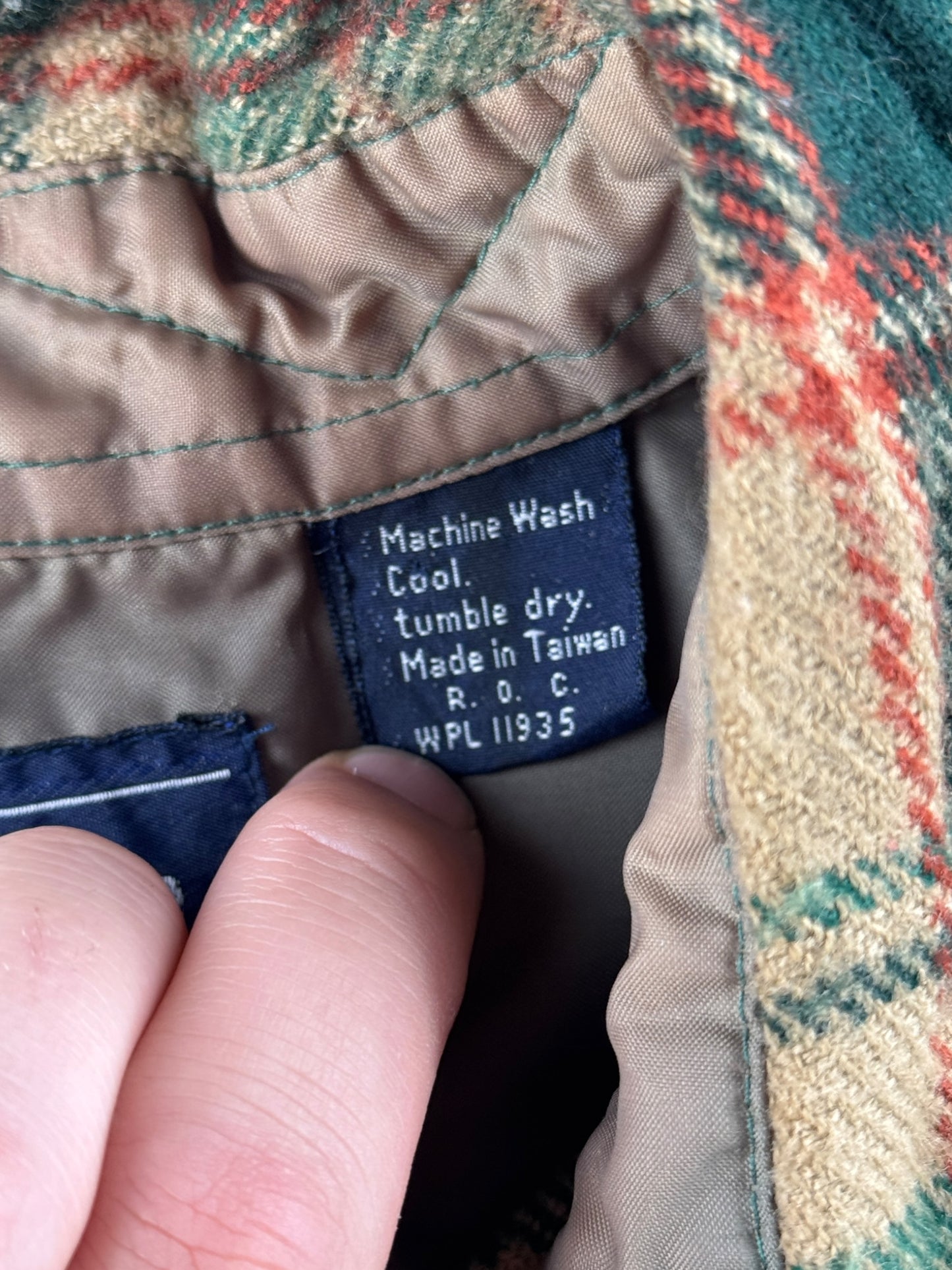Tags on Vintage 70s JC Penney Flannel SZ L