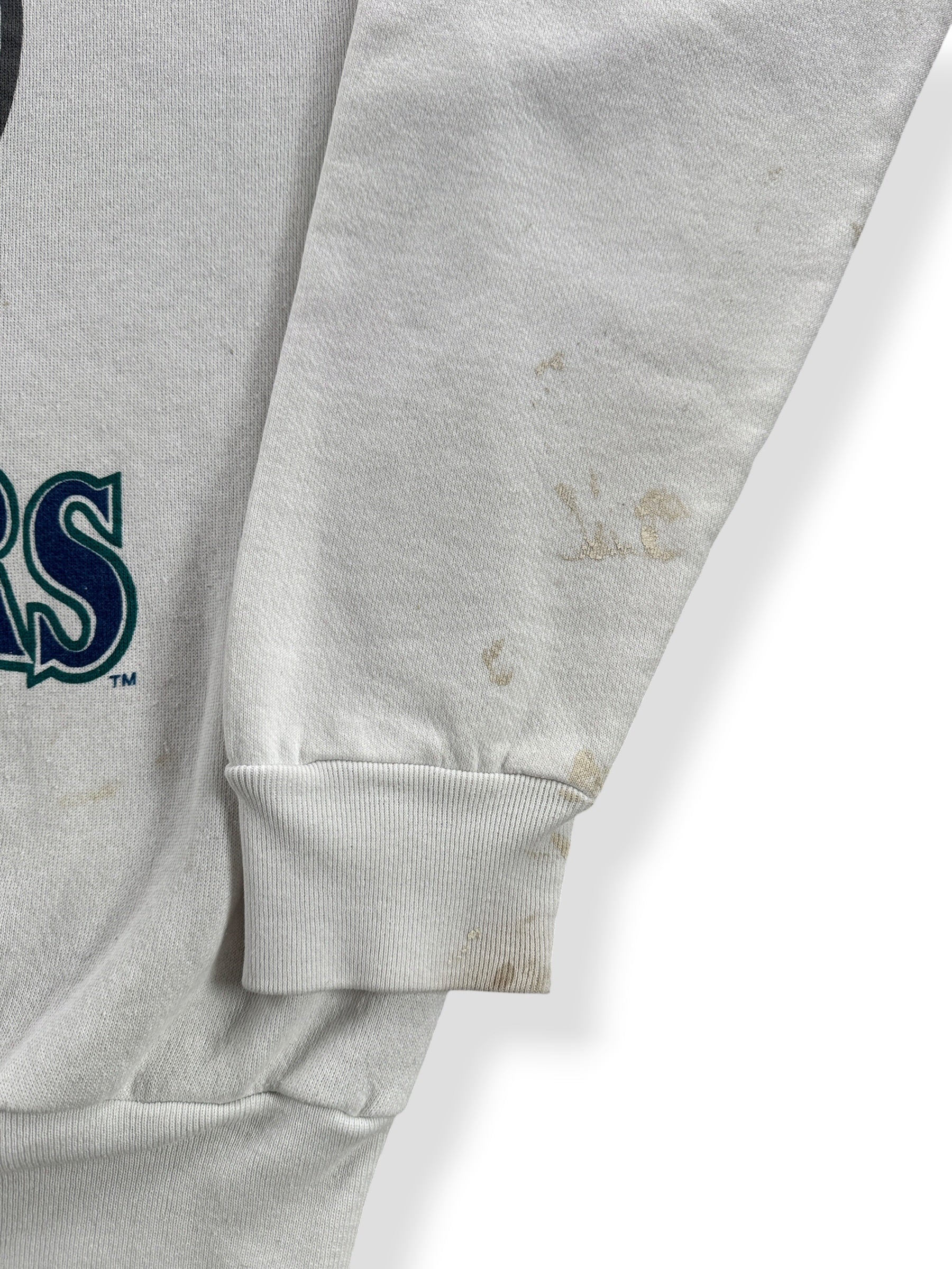 Staining on Vintage '94 Mariners Crewneck SZ XL