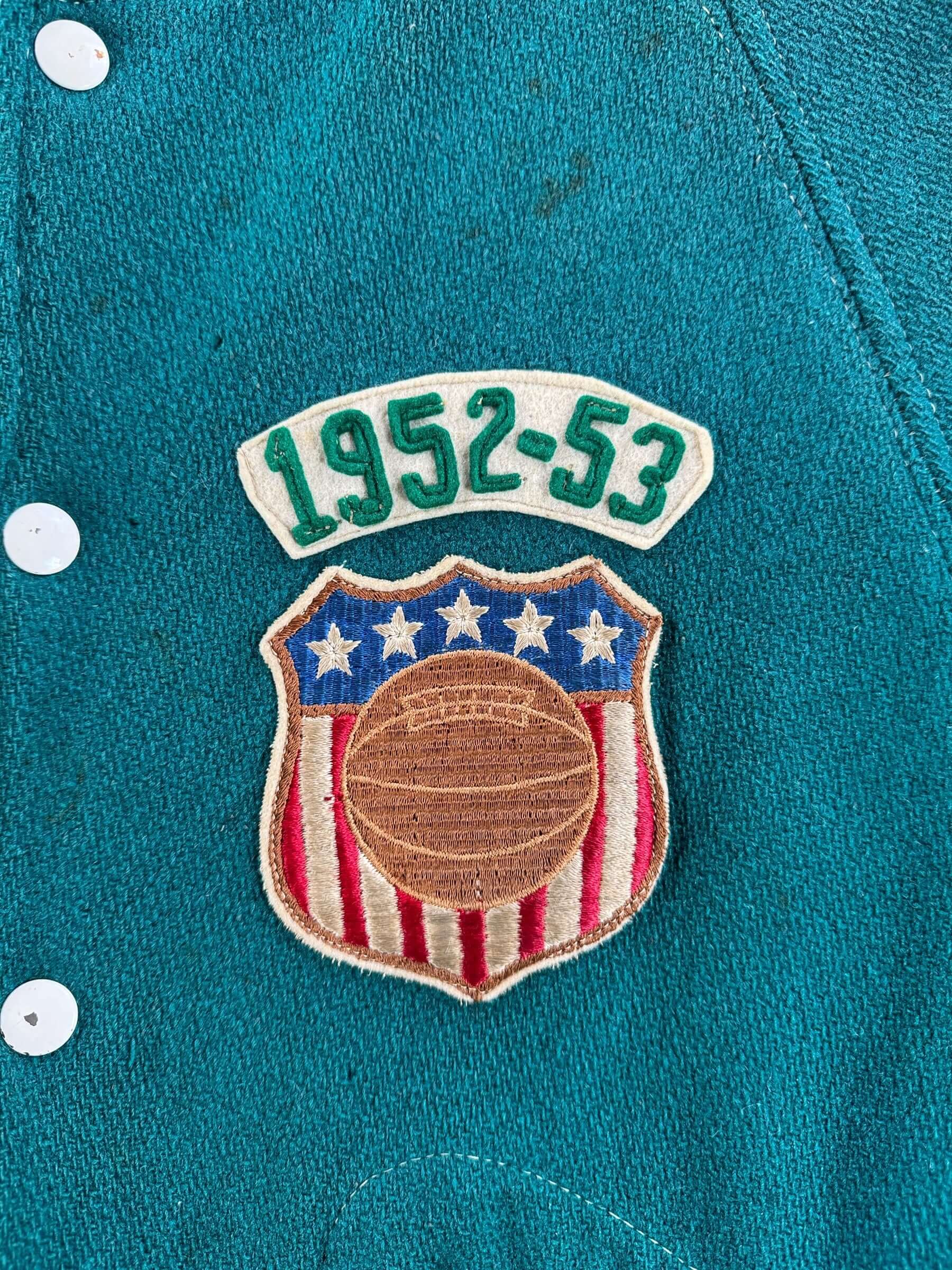 Patch on Vintage 1952 Fontainebleau Foresters Varsity Jacket SZ M