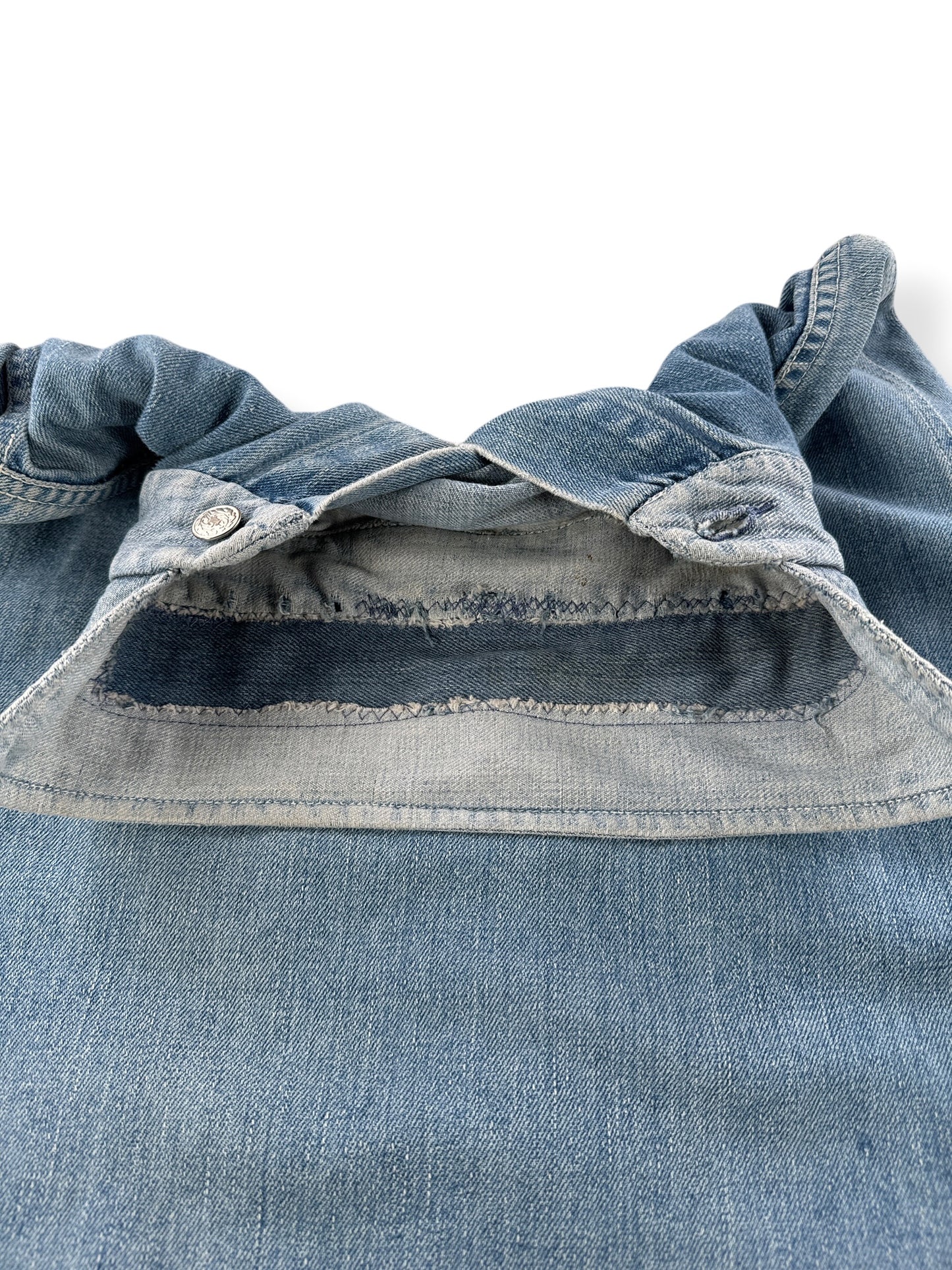 Collar repair on Vintage 70s Two Tone Denim Chore Jacket SZ S