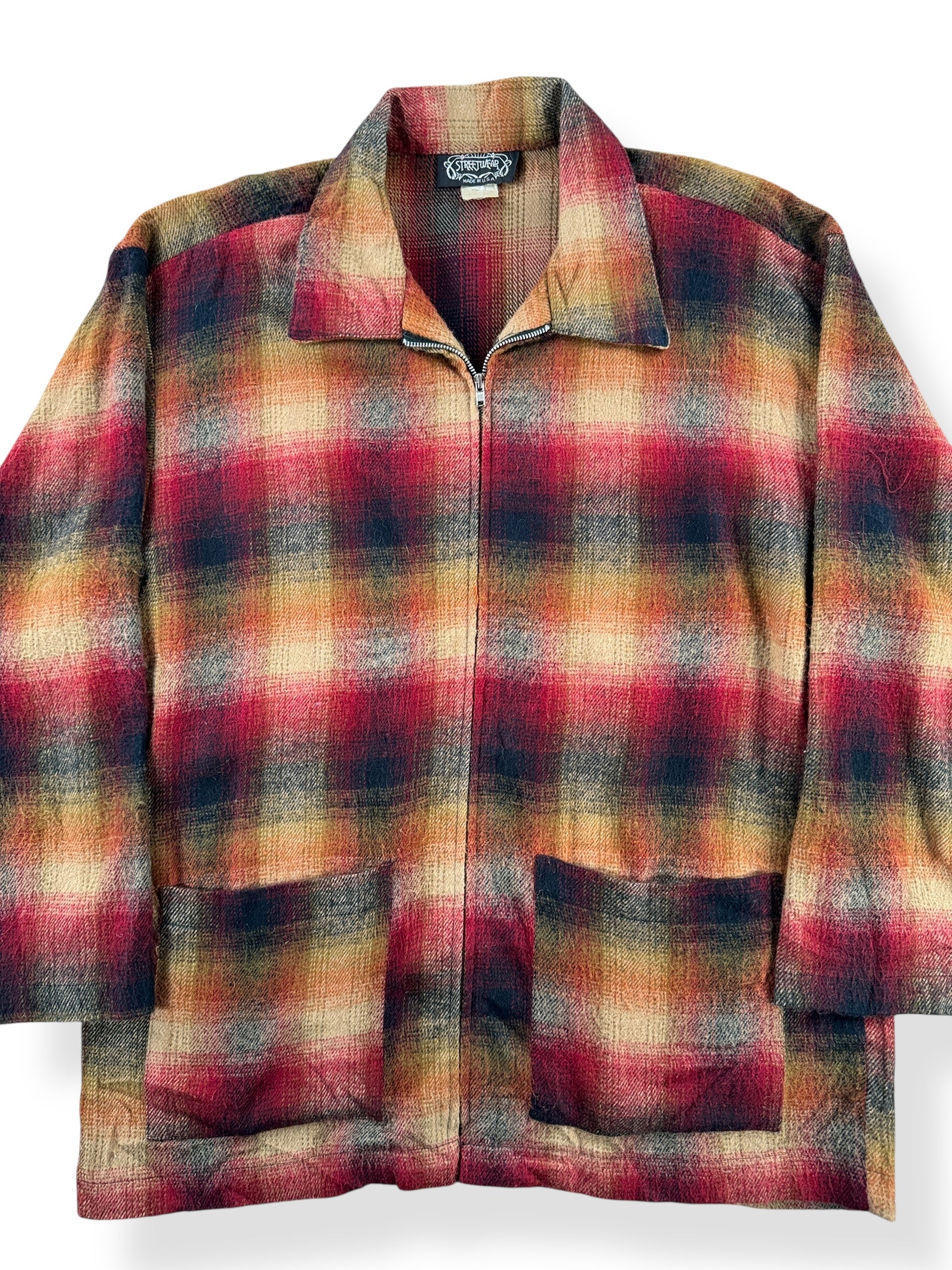 Front Close Up of Vintage Zip Up Flannel SZ L