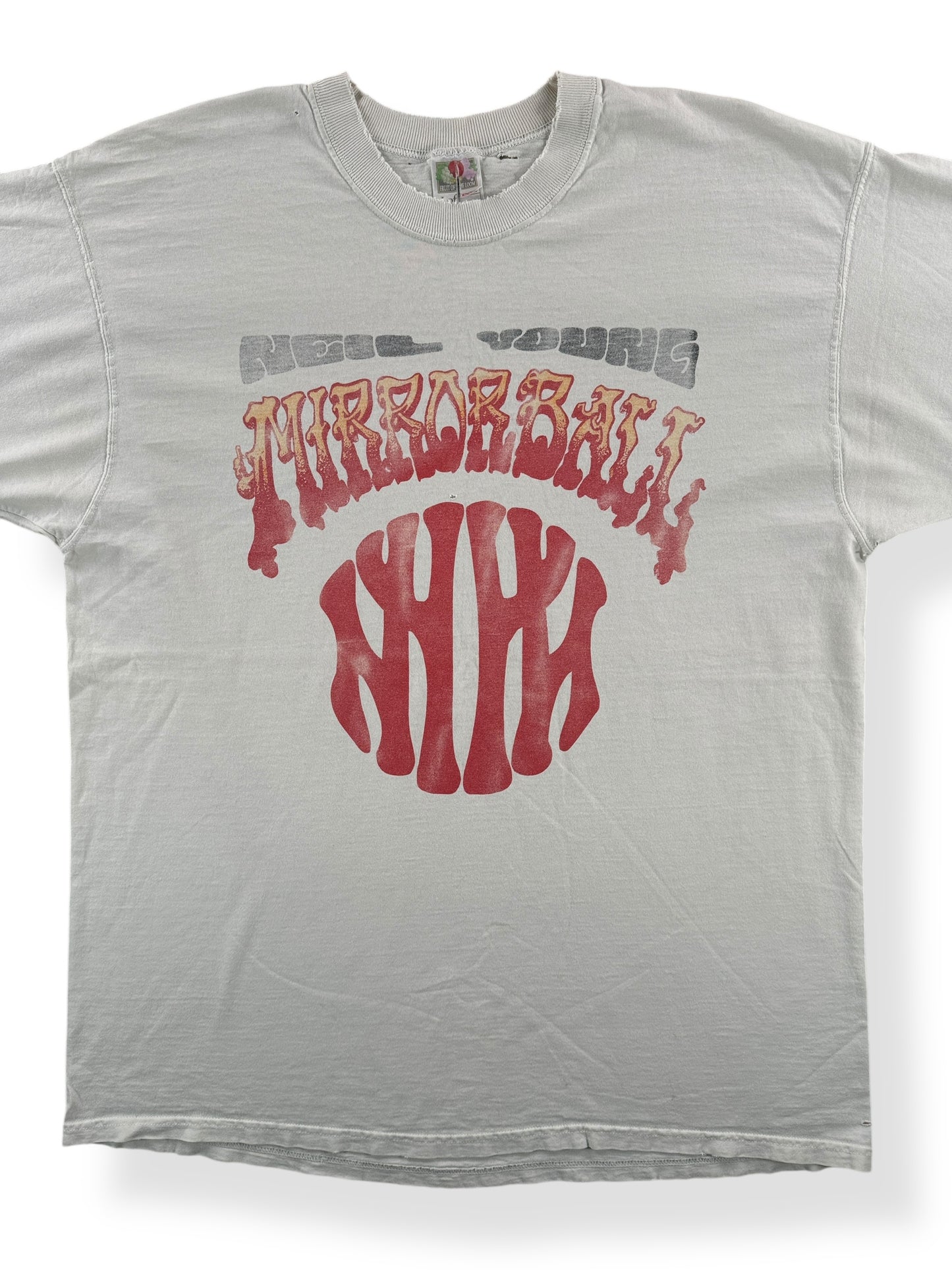Front Close Up of Vintage Neil Young Mirror Ball Tee SZ XL