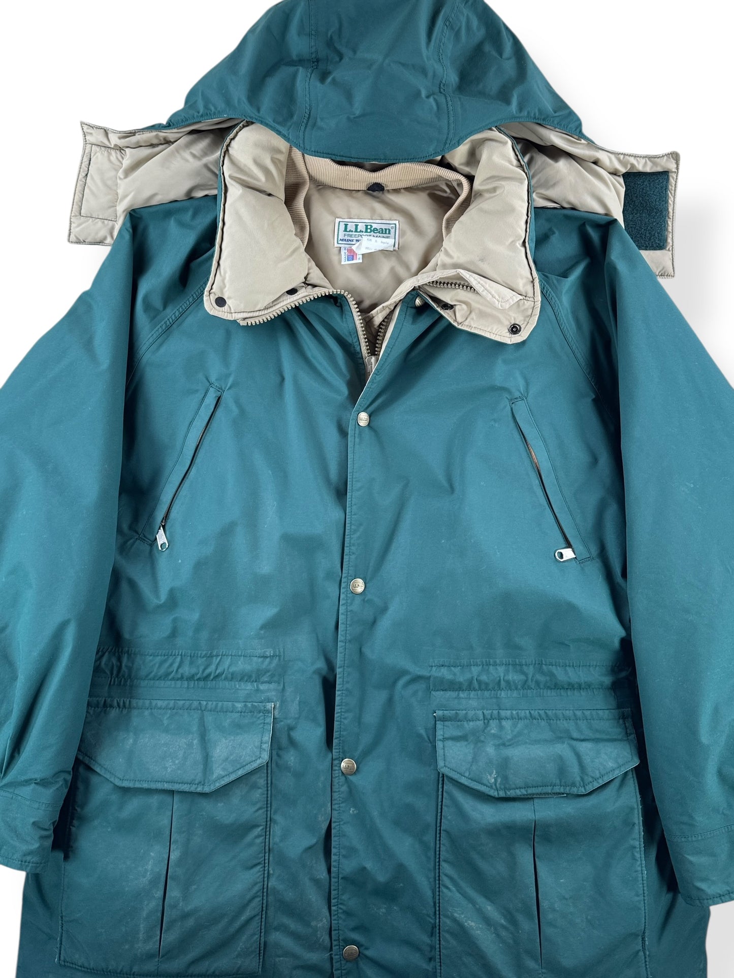 Front Close Up of Vintage L.L. Bean Maine Wardens Parka SZ XL