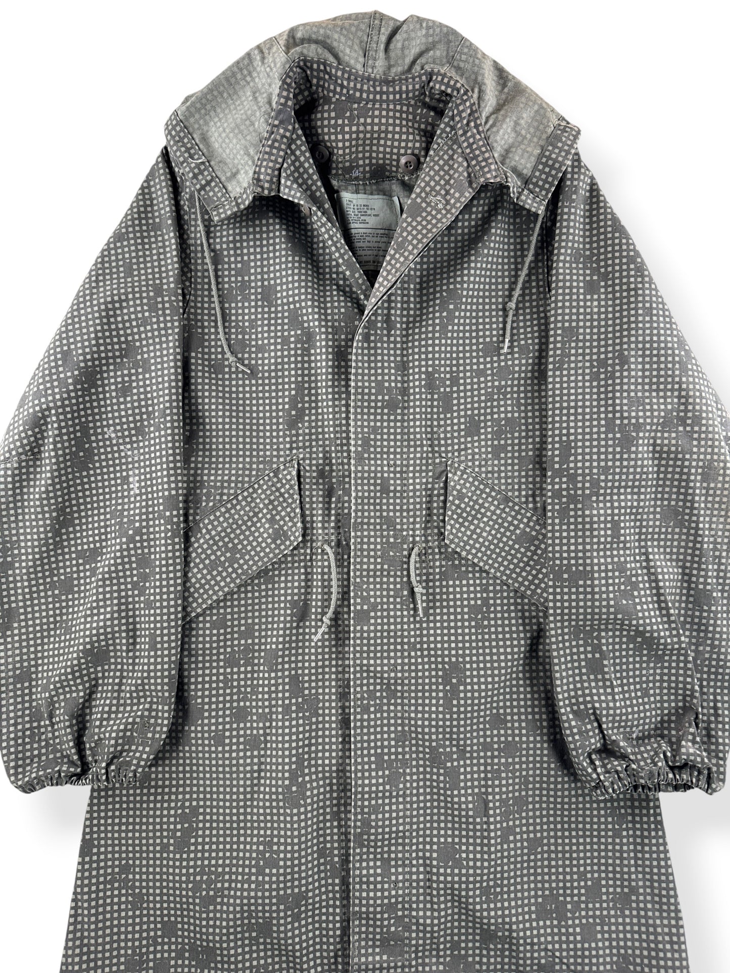 Front Close Up of Vintage Military Night Camo Fishtail Parka SZ XS