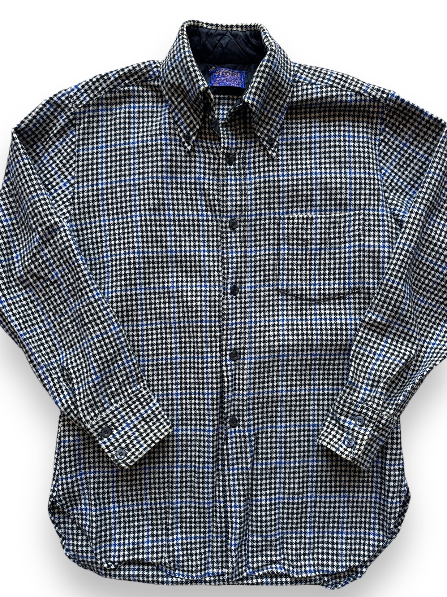 front close up of Vintage Pendleton Blue and Black Houndstooth Flannel SZ M