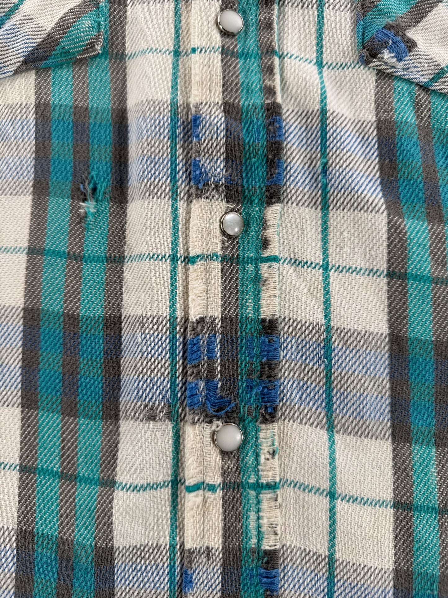 Repair on Vintage 80s Thrashy Pearl Snap Flannel SZ L