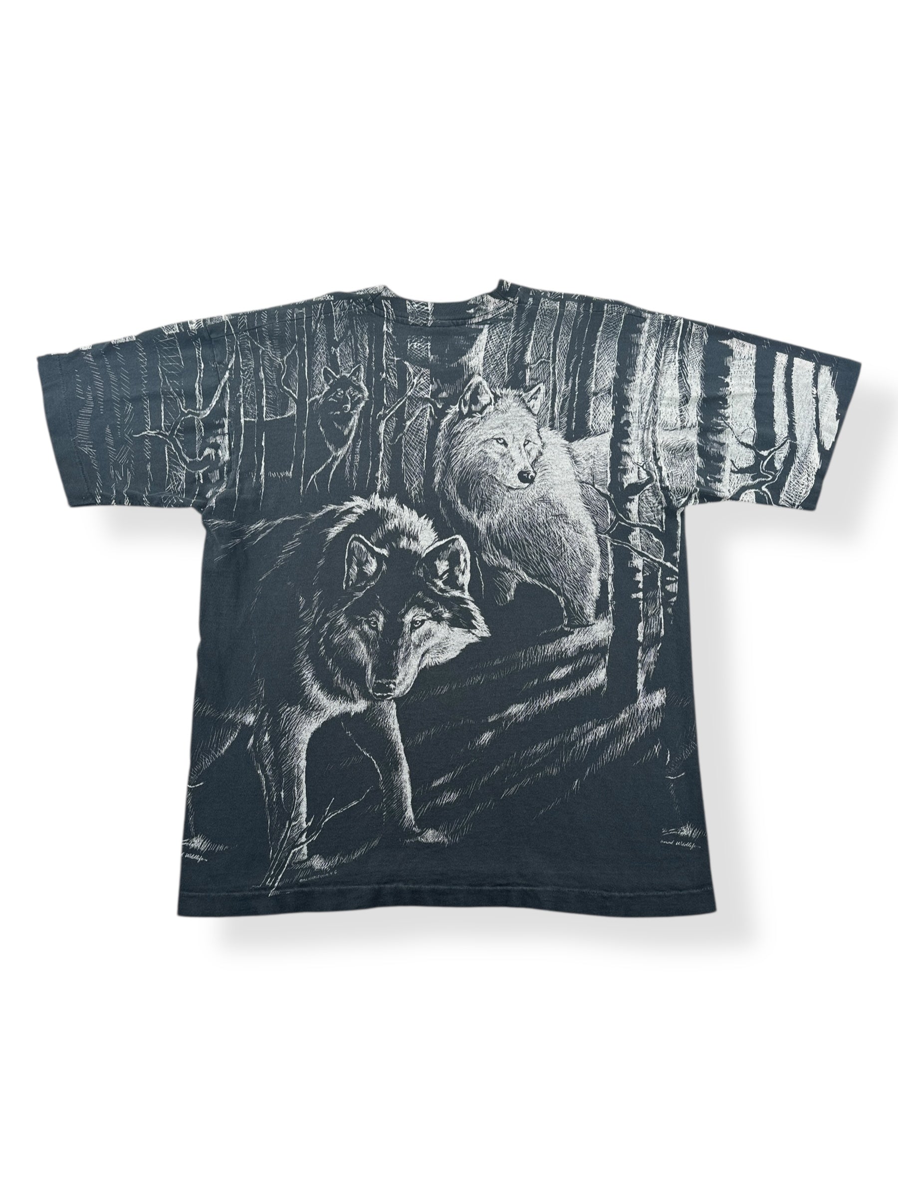 Back of Vintage AOP Wolf Tee SZ L