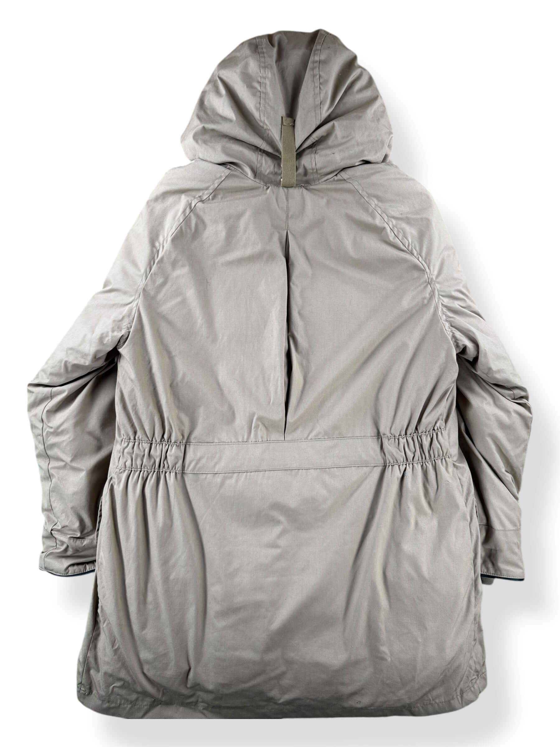 Back of Vintage Eddie Bauer Coyote Fur Trimmed Polar Parka SZ M