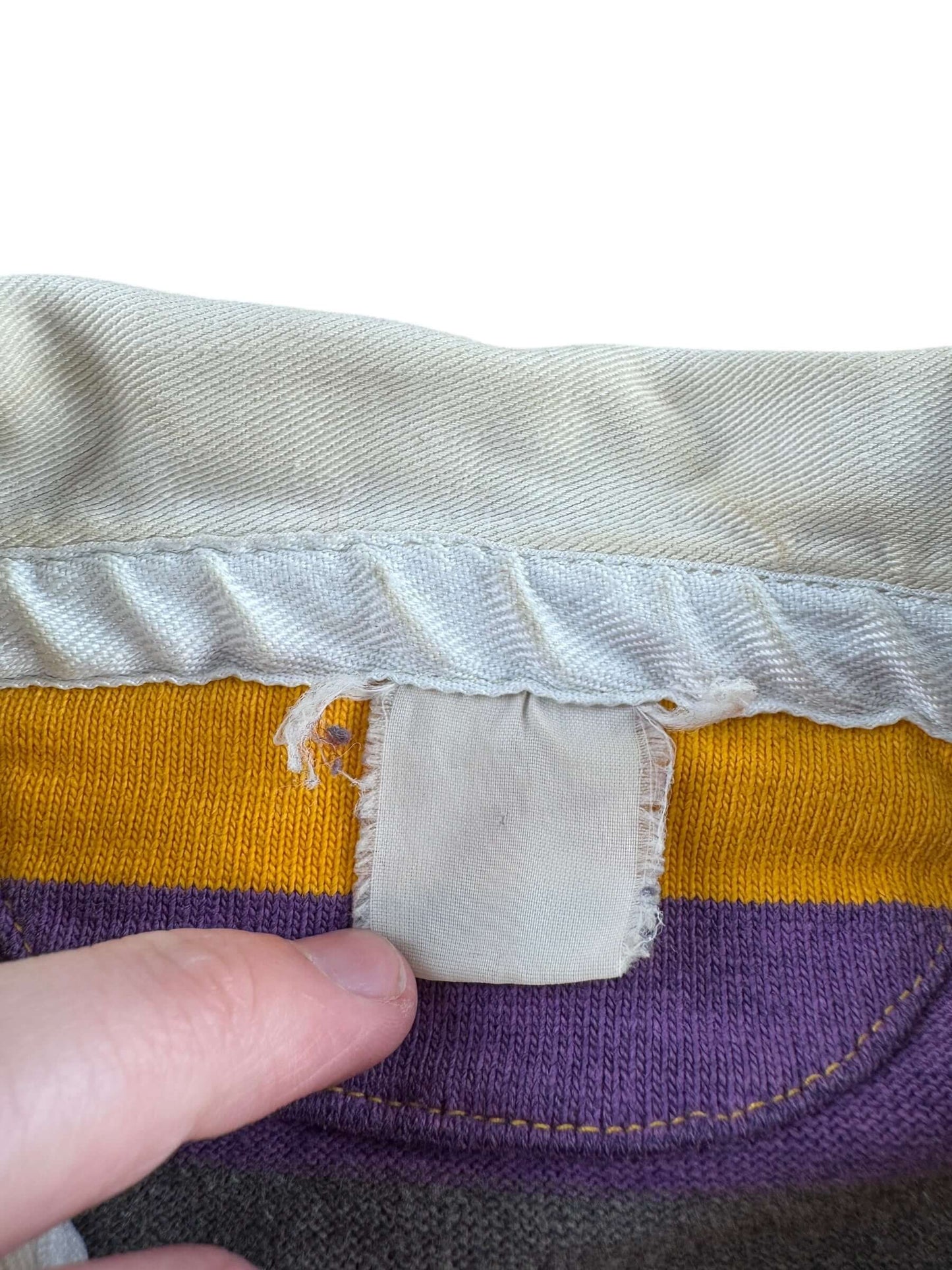Tag on Vintage Huskies Rugby Shirt SZ L