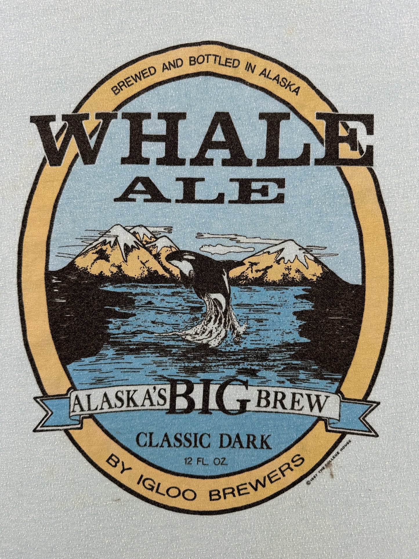 Front Graphic of Vintage Whale Ale Beer Tee SZ L