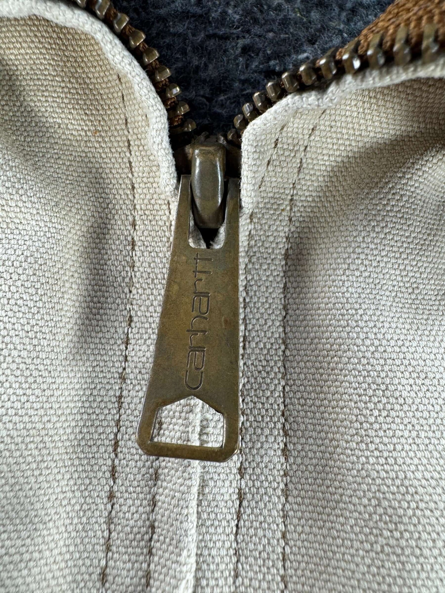 Zipper on Vintage Carhartt Detroit Jacket SZ XL