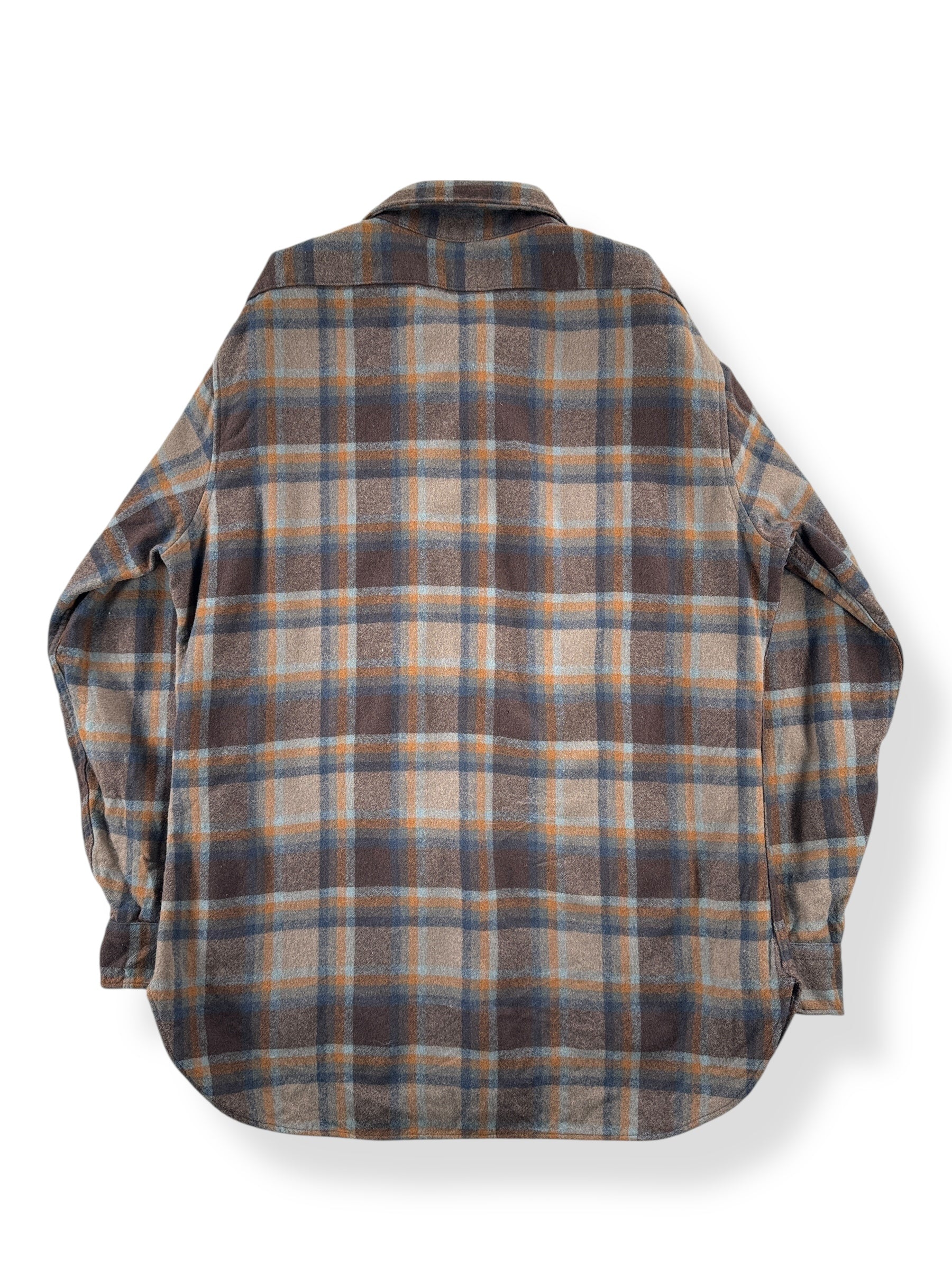 Back of Vintage Earth Tone Pendleton Flannel SZ L (fits M)