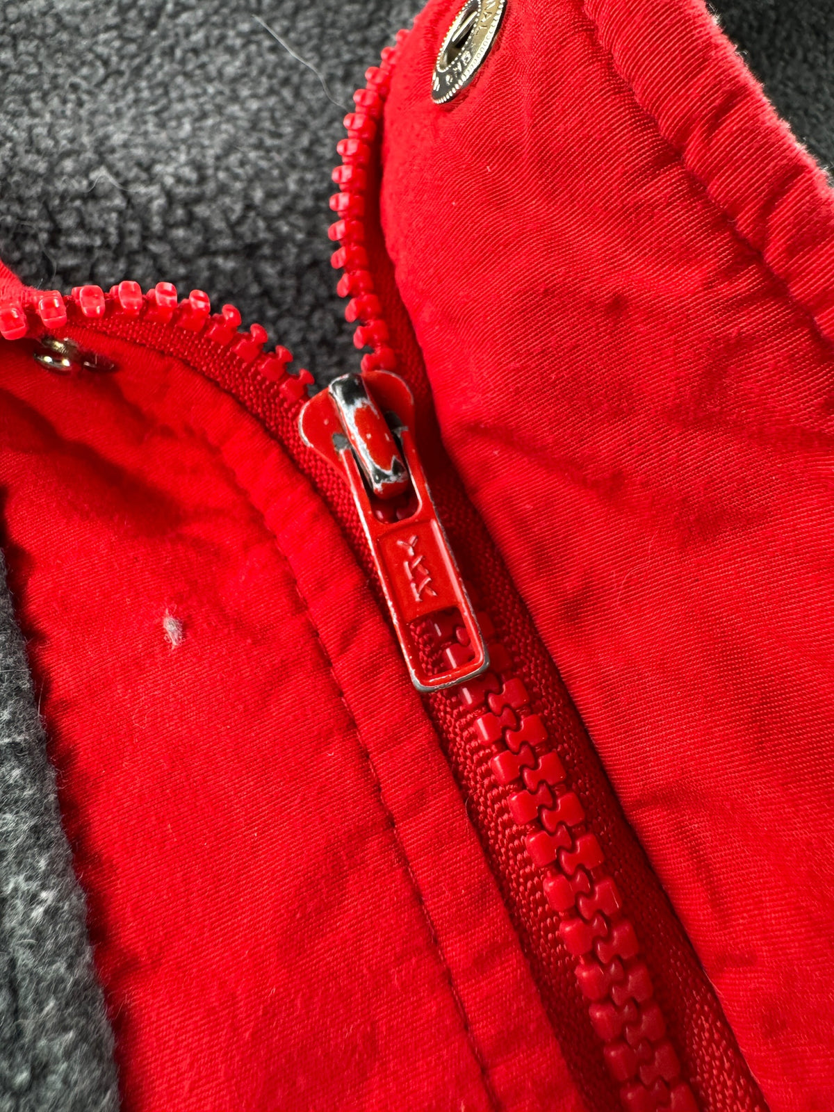 Zipper on Vintage Woolrich Grey Zip Up Fleece SZ L