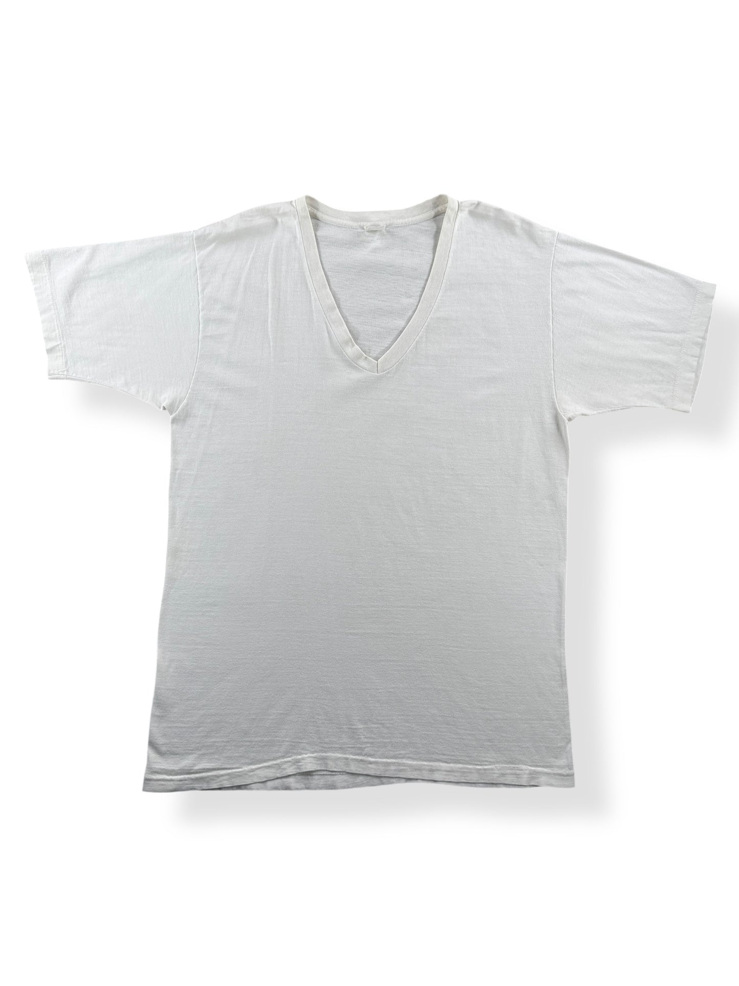 Front of Vintage Penney's 100% Cotton V-Neck Blank Tee SZ XL (Fits L)