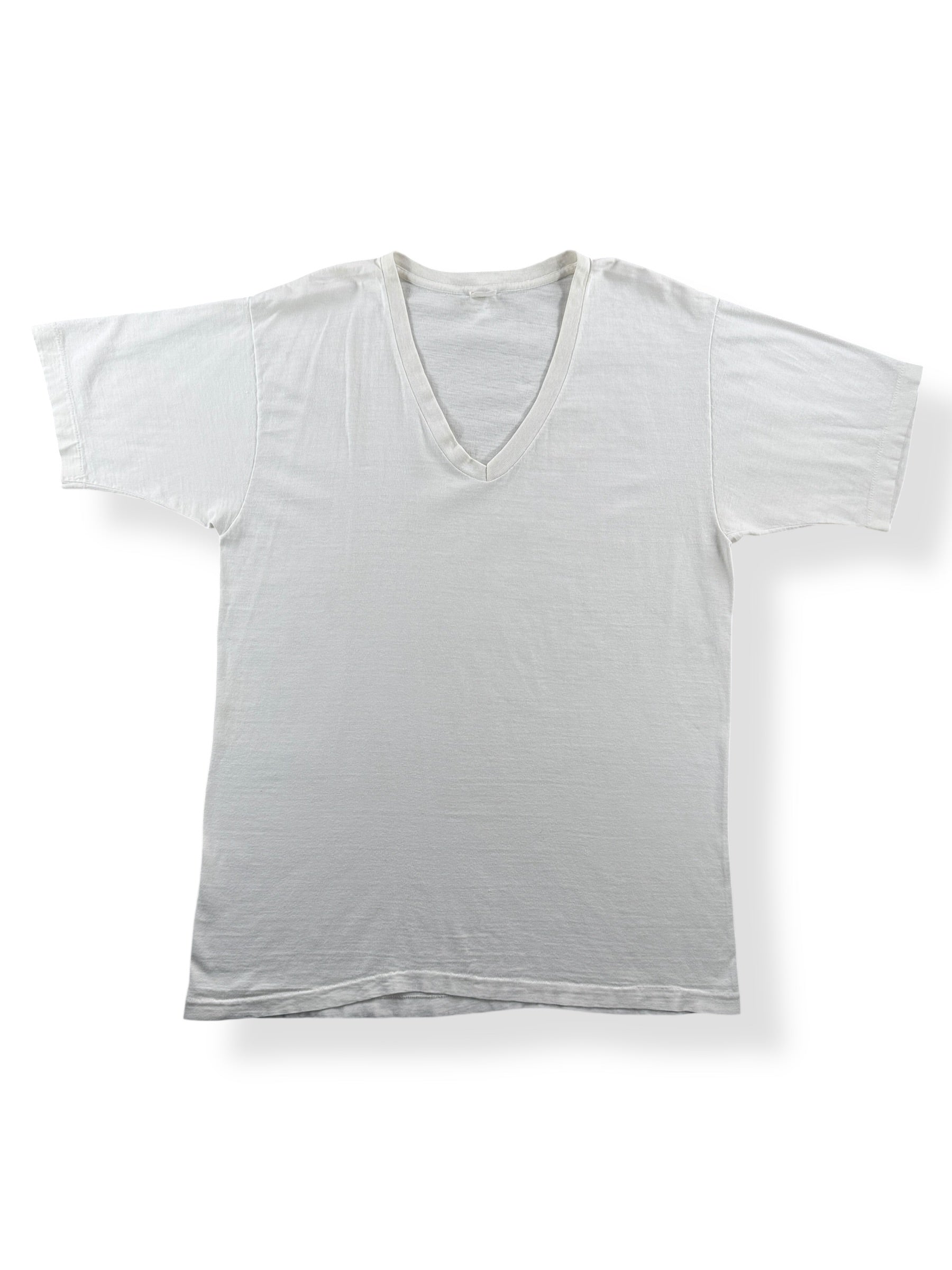 Front of Vintage Penney's 100% Cotton V-Neck Blank Tee SZ XL (Fits L)