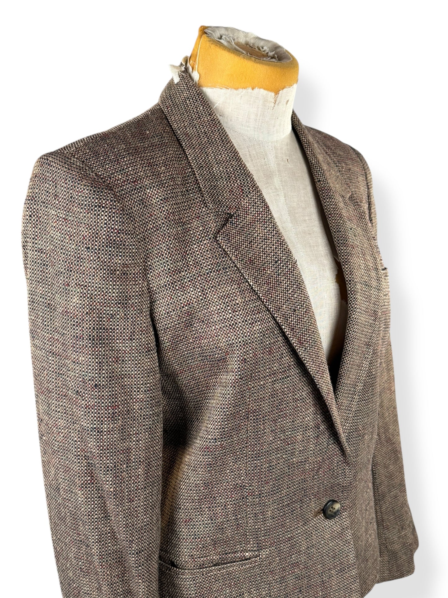 Side view of 1970s I. Magnin Silk Blazer M