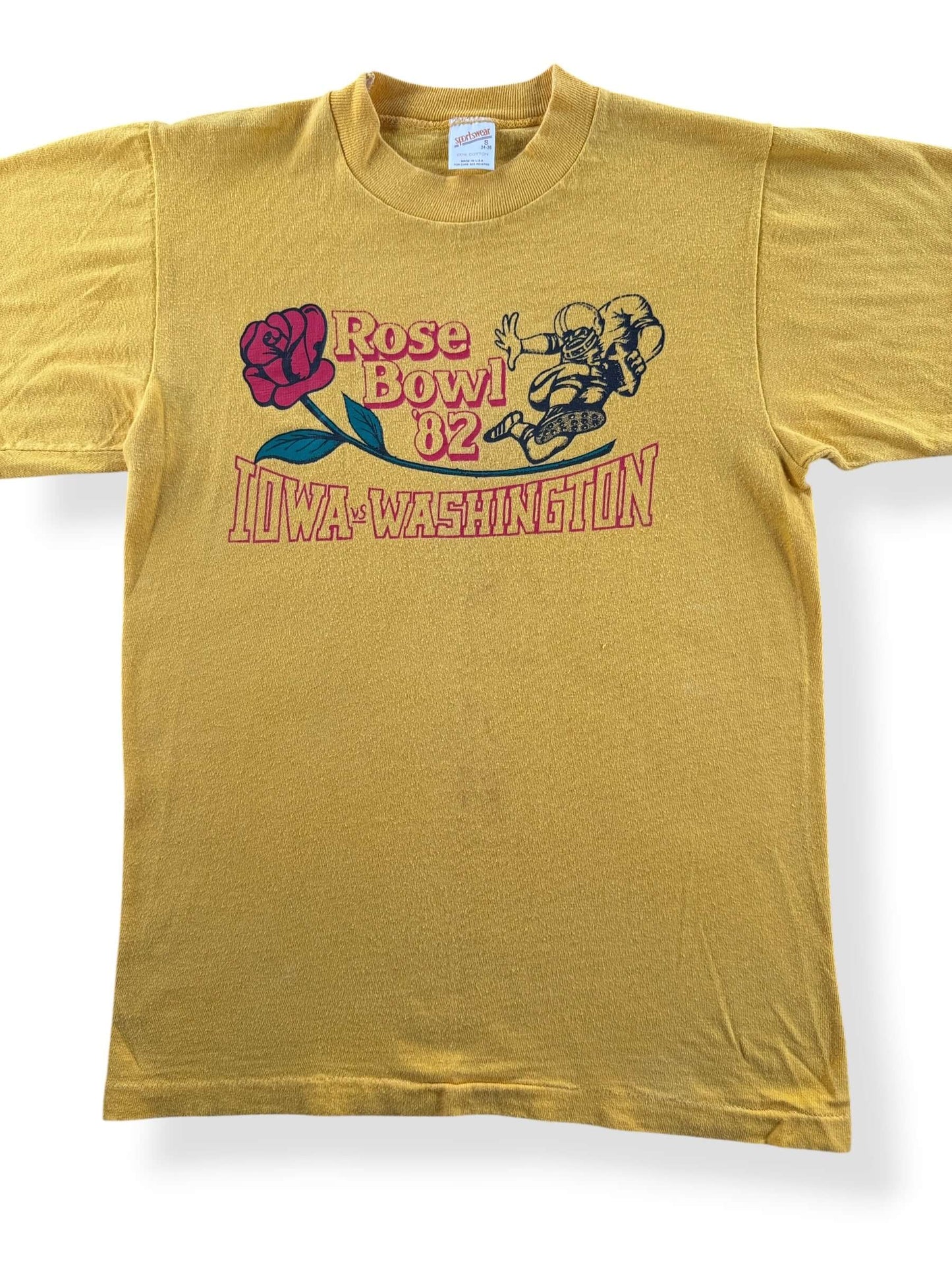 Front Close Up of Vintage 1982 UW Rose Bowl Tee SZ S (Fits XS)
