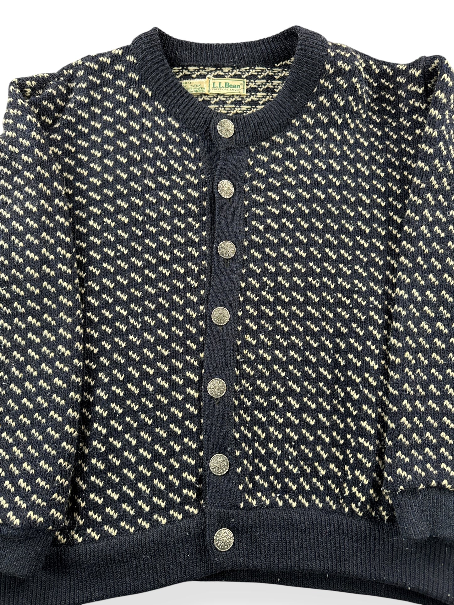 Front Detail of Vintage Men's L.L. Bean Norwegian Birdseye Cardigan SZ M