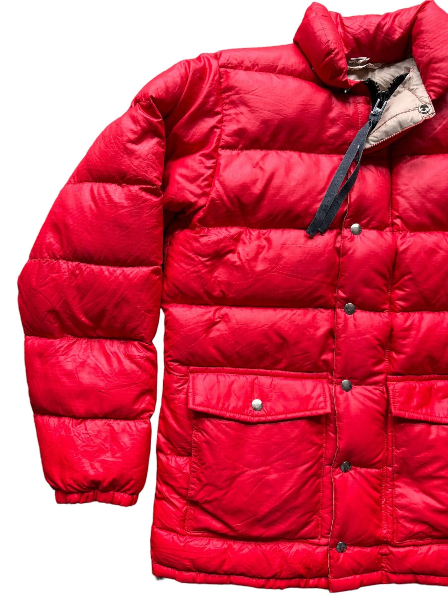 front right of Vintage Red REI Puffer Jacket SZ M