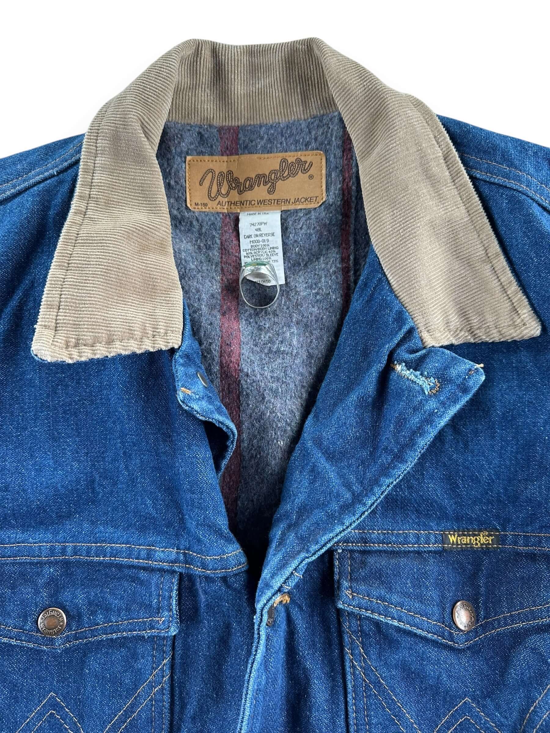 collar on Vintage Wrangler Blanket-Lined M-159 Denim Jacket SZ 48L