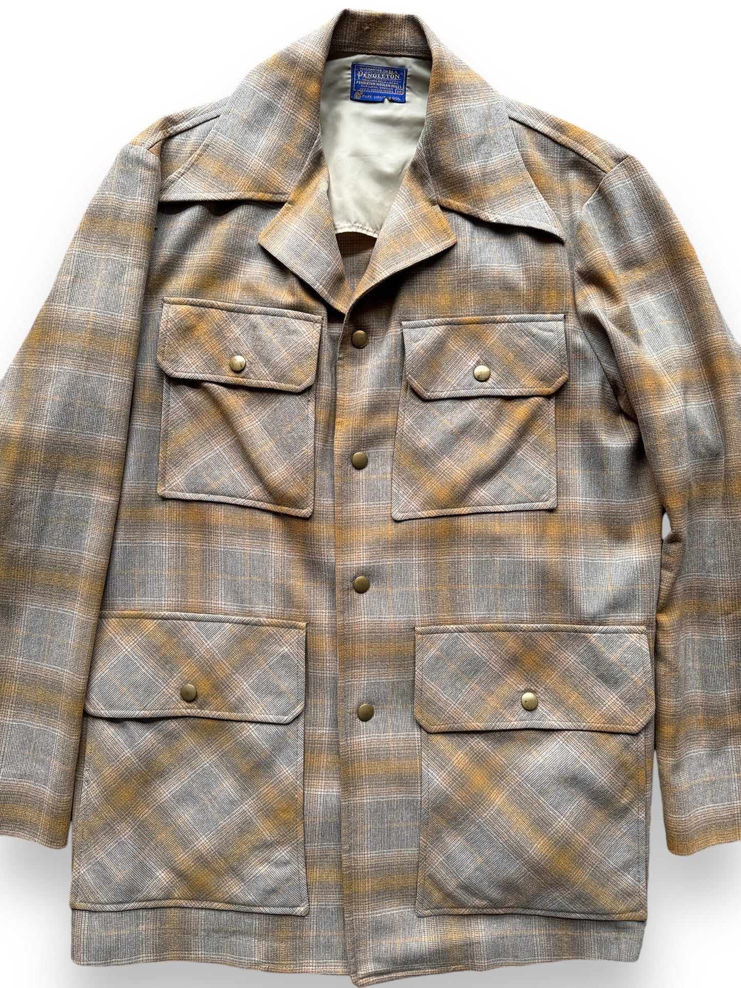 front close up of Vintage Pendleton Tan Plaid Jacket SZ M