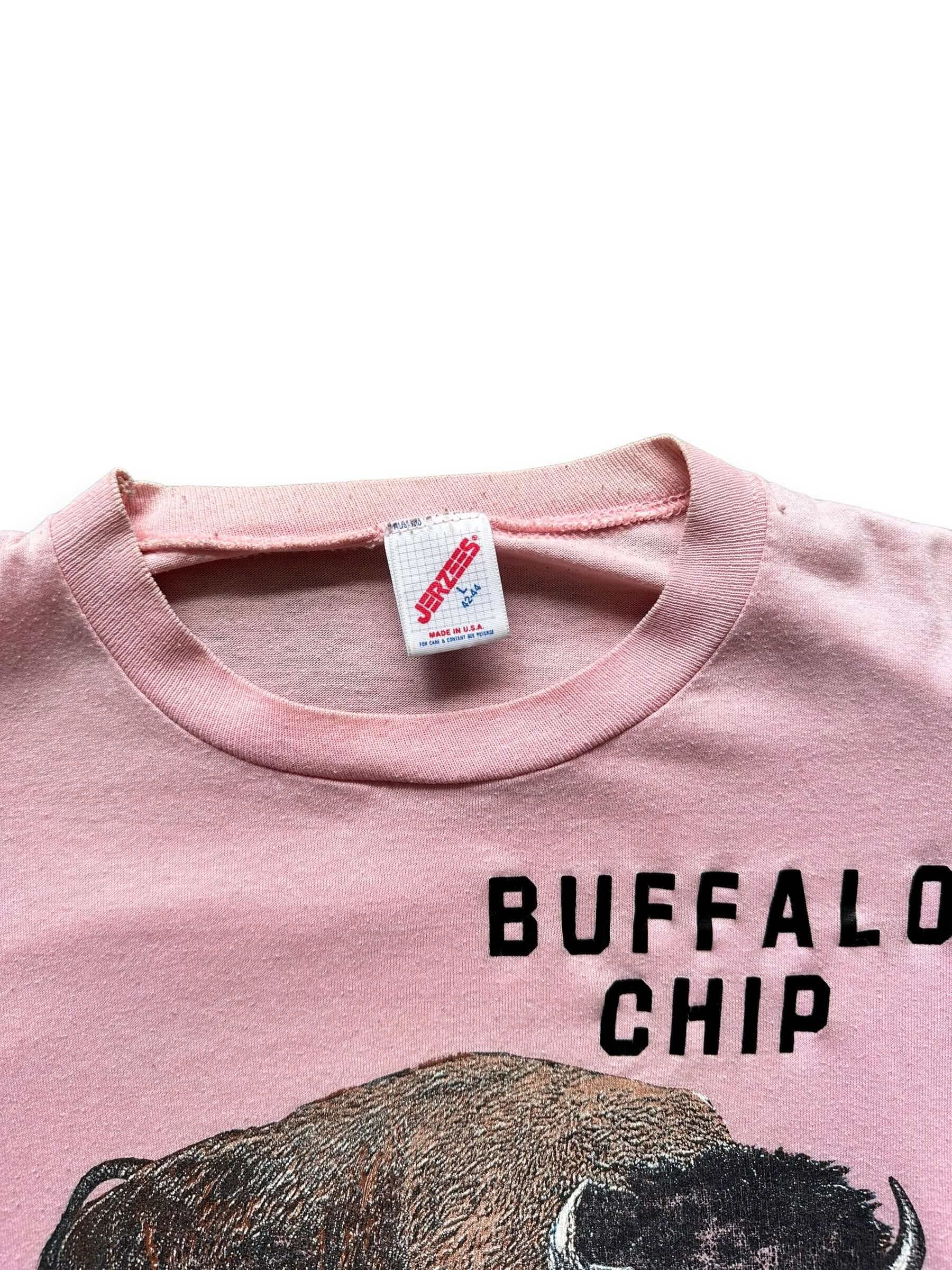 collar on Vintage Buffalo Chip Tee SZ L