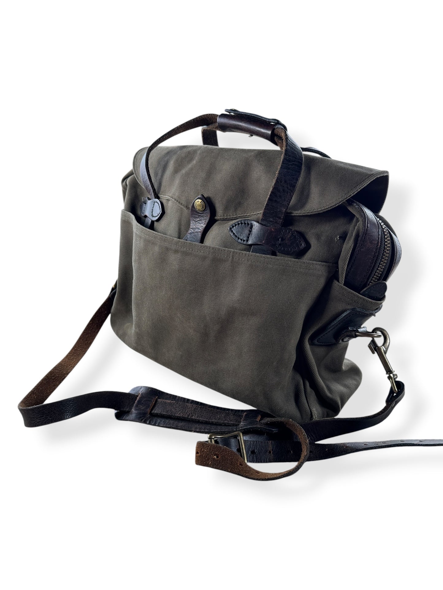 3/4 View of Filson Style 257 Computer Bag