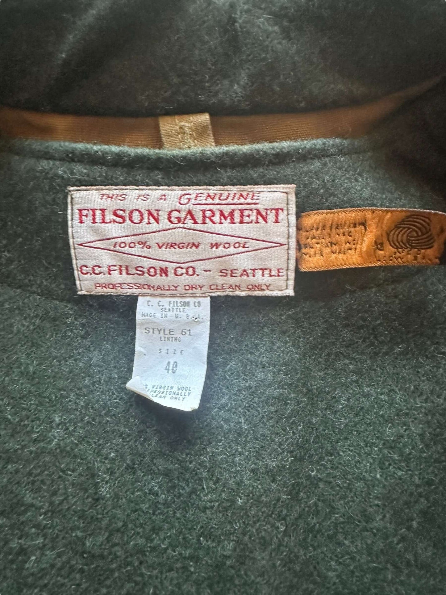 Liner Tag View of Vintage Filson Tin Cloth Packer Jacket w/ Liner SZ 40