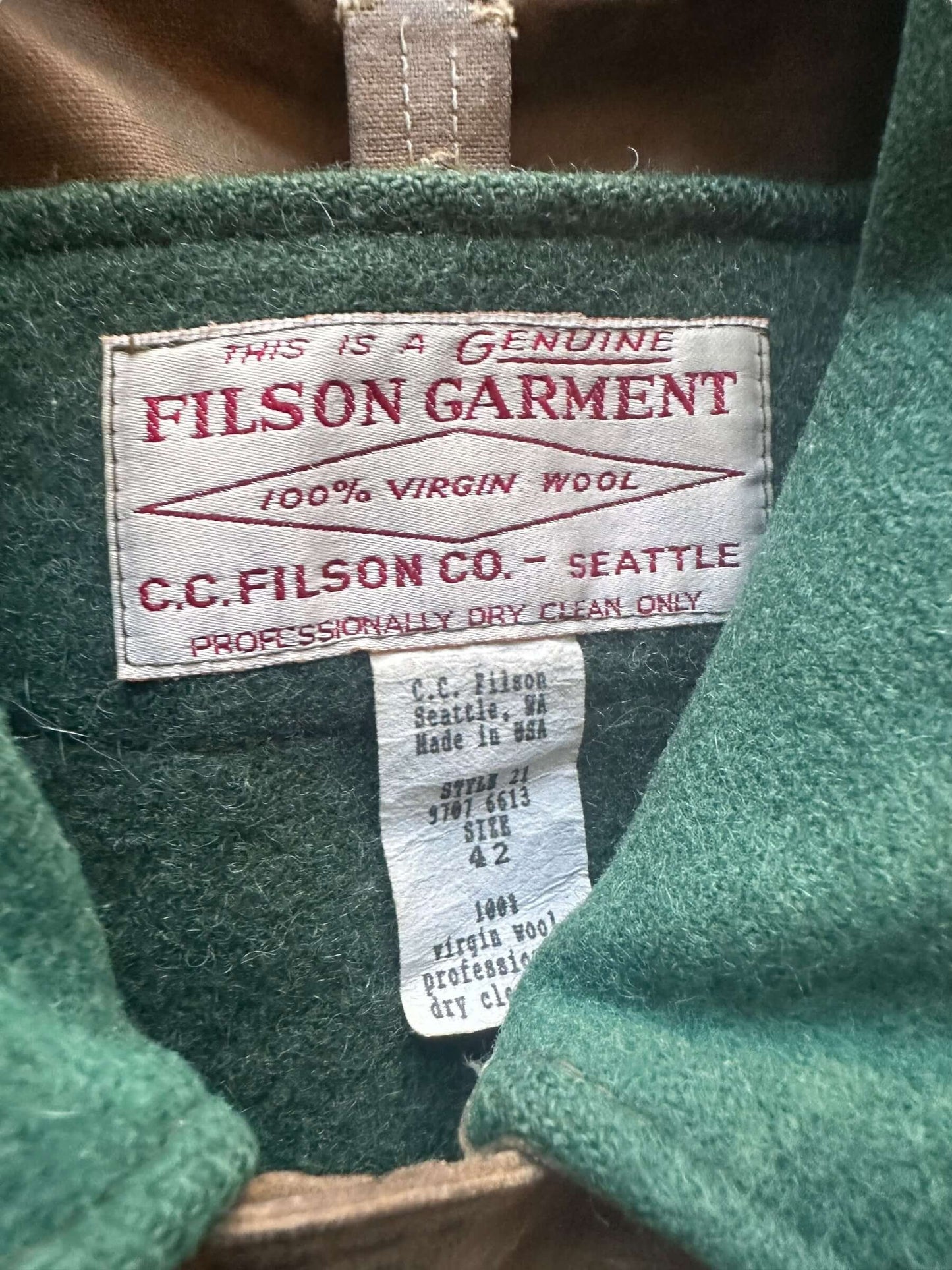 Liner Tag View of Vintage Filson Tin Cloth Packer Jacket w/ Liner SZ 42