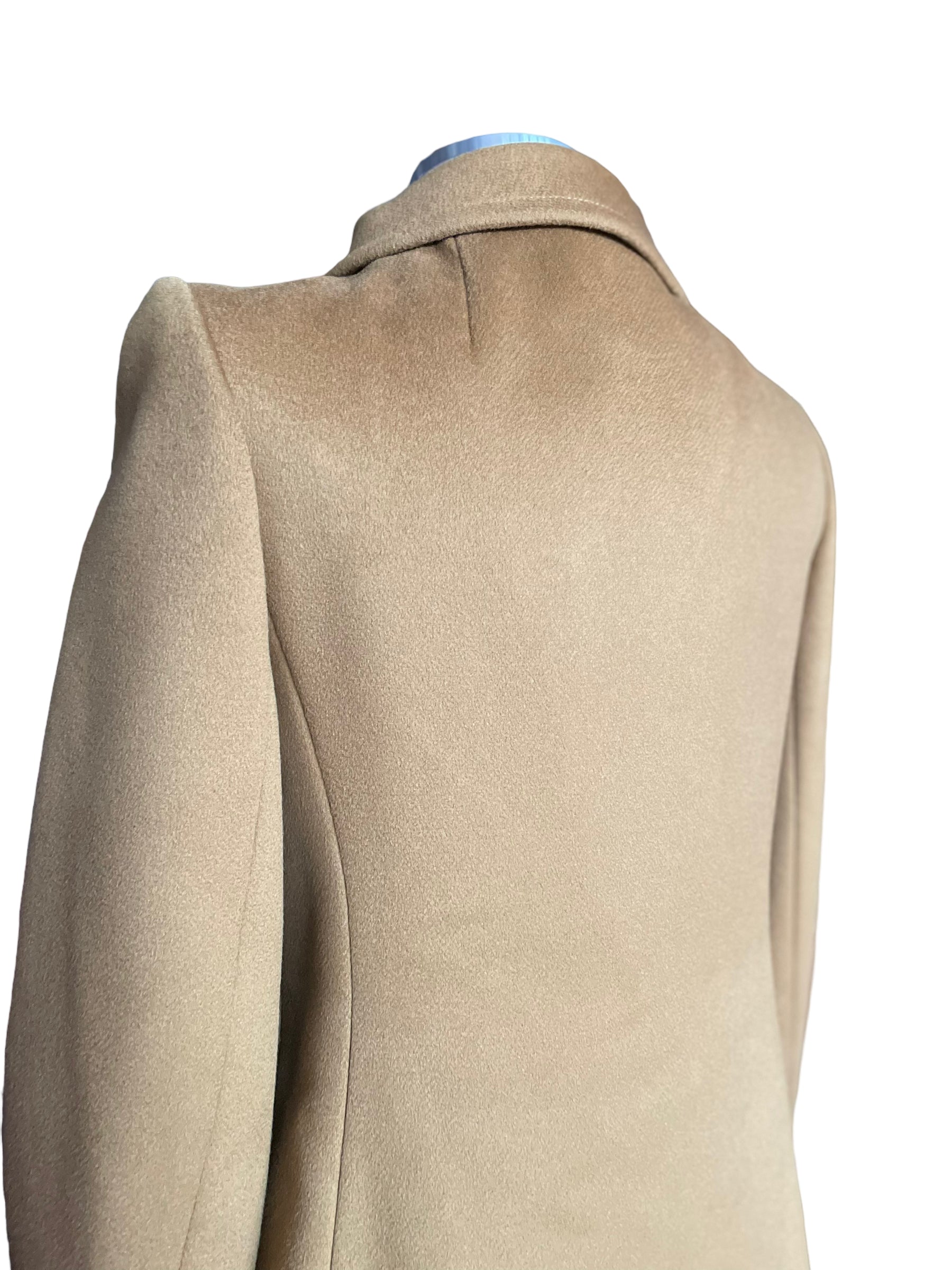 Left back shoulder view of Vintage 1960s Calvin Klein Mod Camel Coat SZ S-M | Seattle True Vintage | Barn Owl Vintage Coats