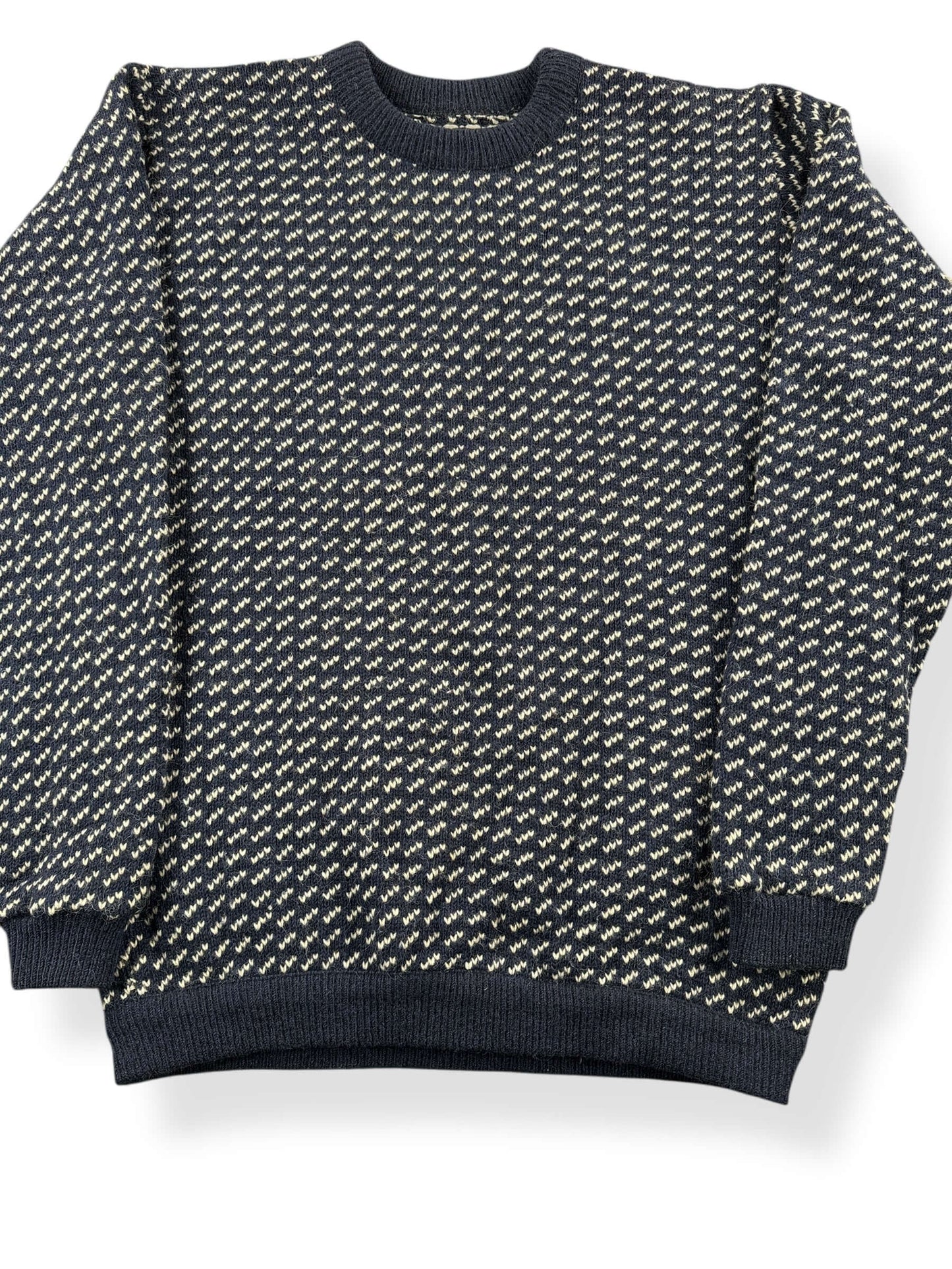 Front Detail of Vintage L.L. Bean Norwegian Birdseye Sweater SZ XXL