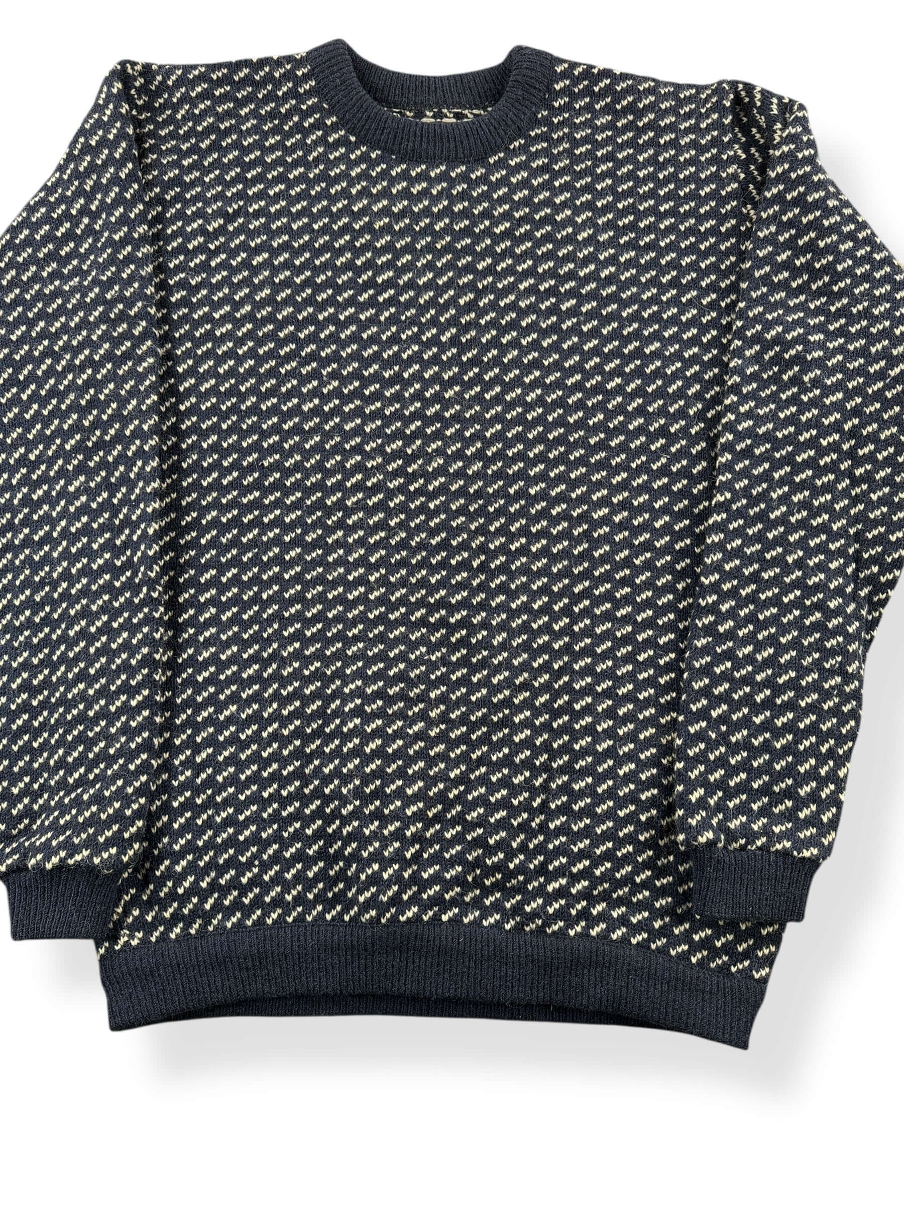 Front Detail of Vintage L.L. Bean Norwegian Birdseye Sweater SZ XXL