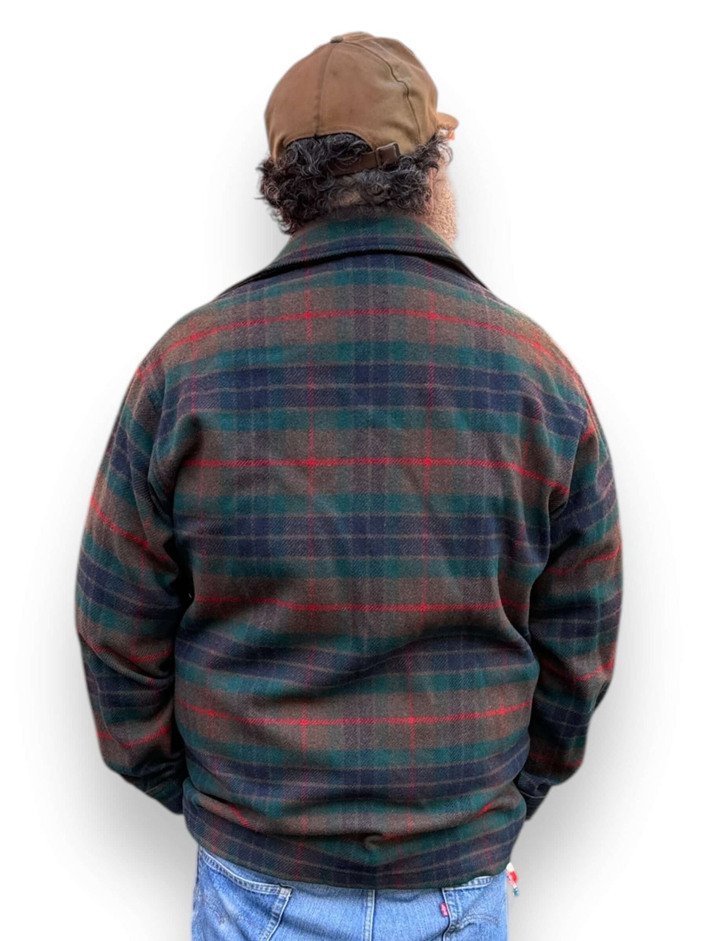 on body back of Vintage Pendleton Wool Red/Brown/Green Plaid Jacket SZ XL