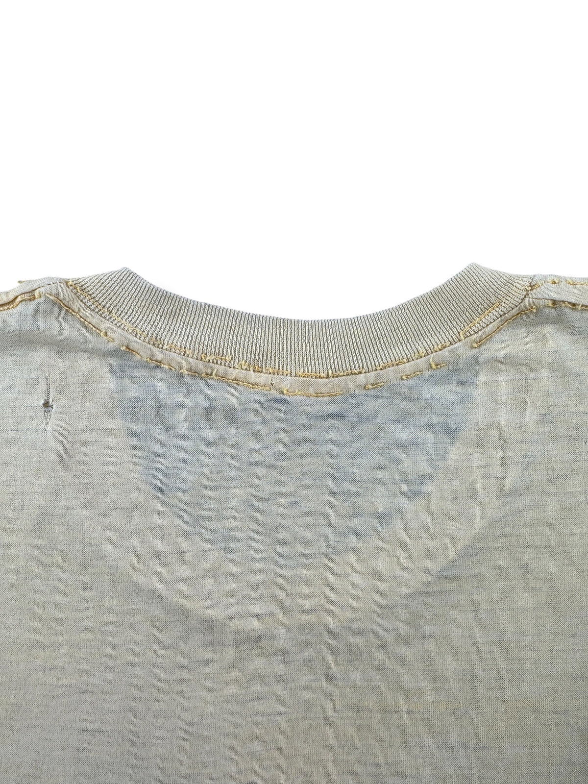 Stitching on back of Vintage 70s Era Carver Challengers Tee SZ L (Fits M)