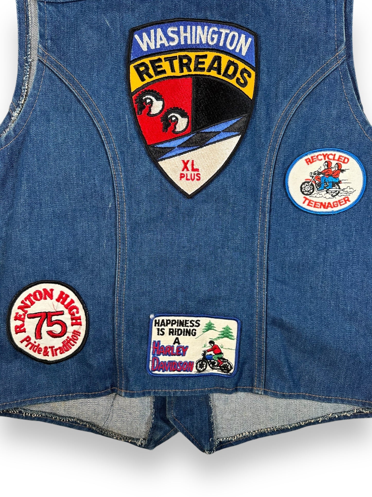 Rear Patch View of Vintage Wrangler Washington Retreads Biker Vest SZ XL