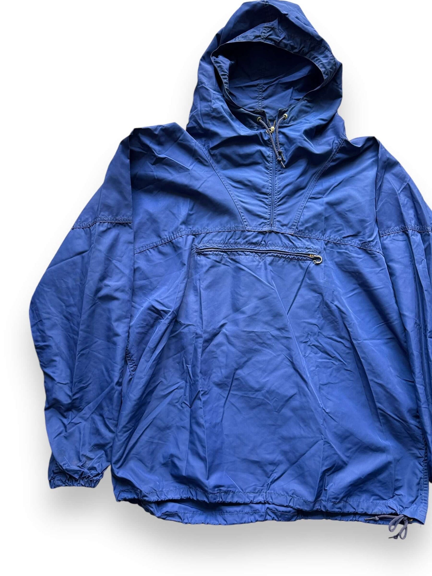 Front Right View of Vintage Blizzard Cloth Outdoor Anorak Parka SZ L