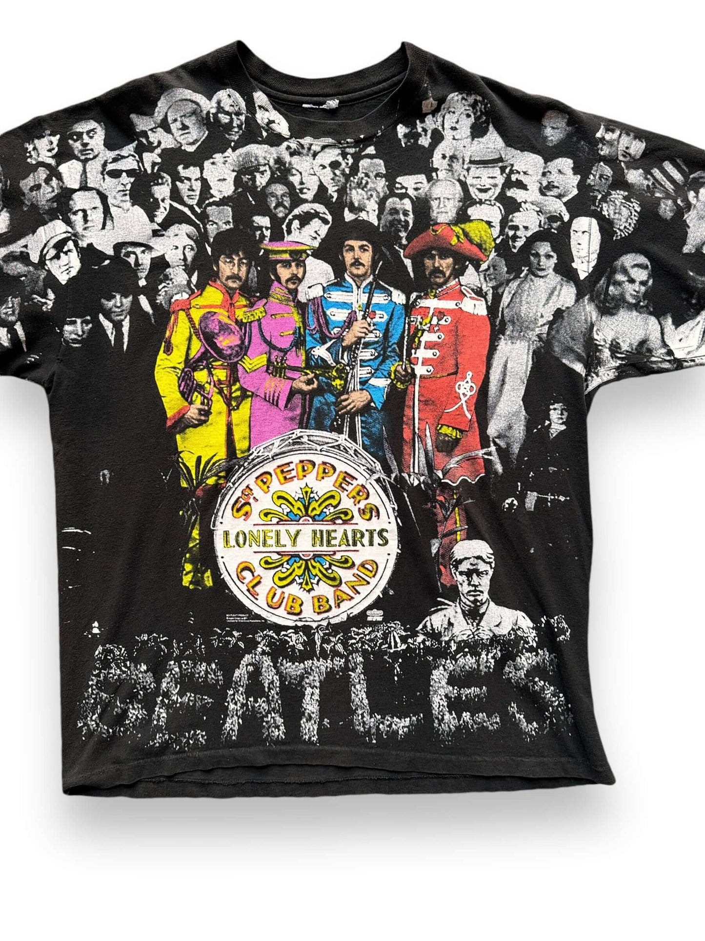 Front Detail on Vintage Beatles Sgt Peppers Single Stitch All Over Print Tee SZ XL