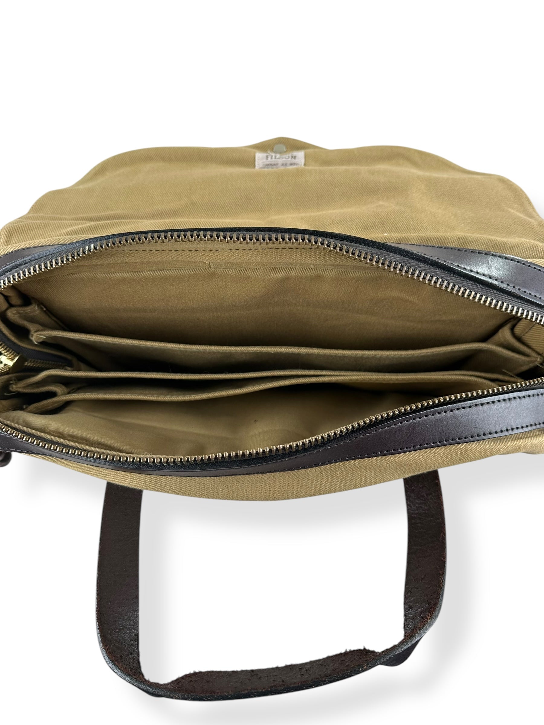 Filson Rugged Twill Padded Computer Bag Style 258 – The Barn Filson Rugged Twill Padded Computer Bag Style 258 – The Barn