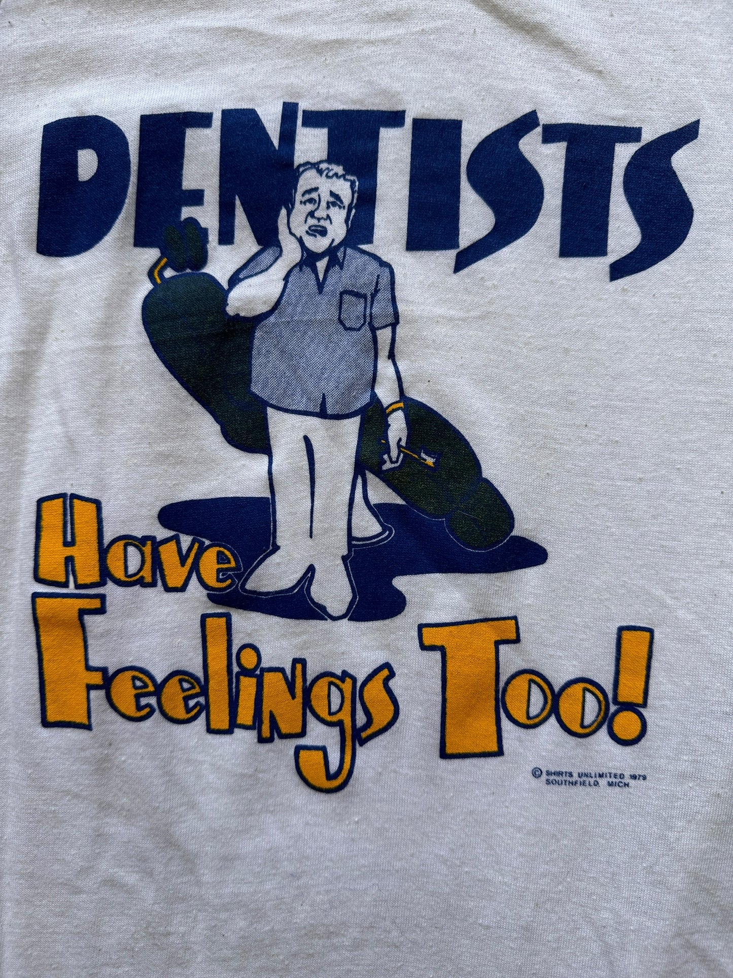 Graphic Detail of Vintage Dentists Have Feelings Too Raglan Tee SZ L