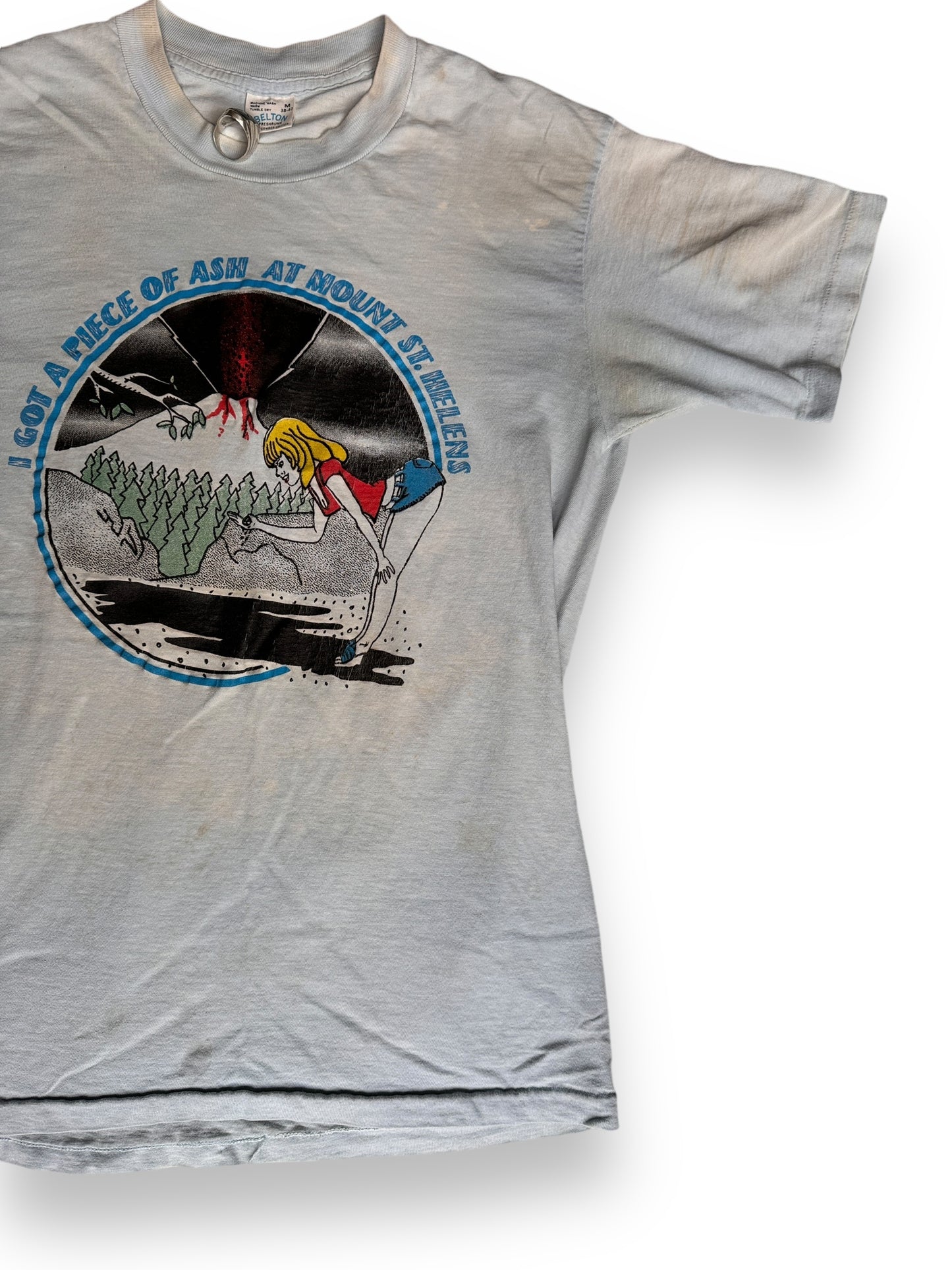 Front Left View of Vintage Mt. St. Helens Piece of Ash Tee SZ M