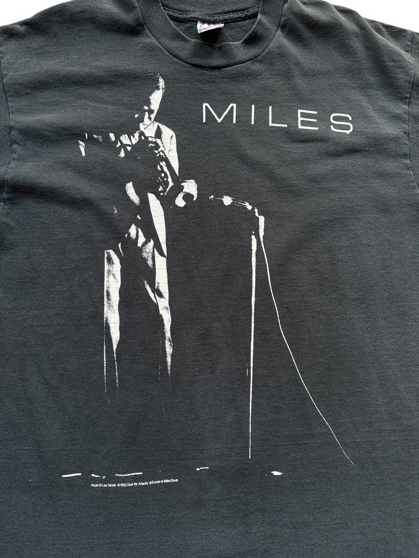 Front Graphic Close Up of Vintage Miles Davis Tee SZ L