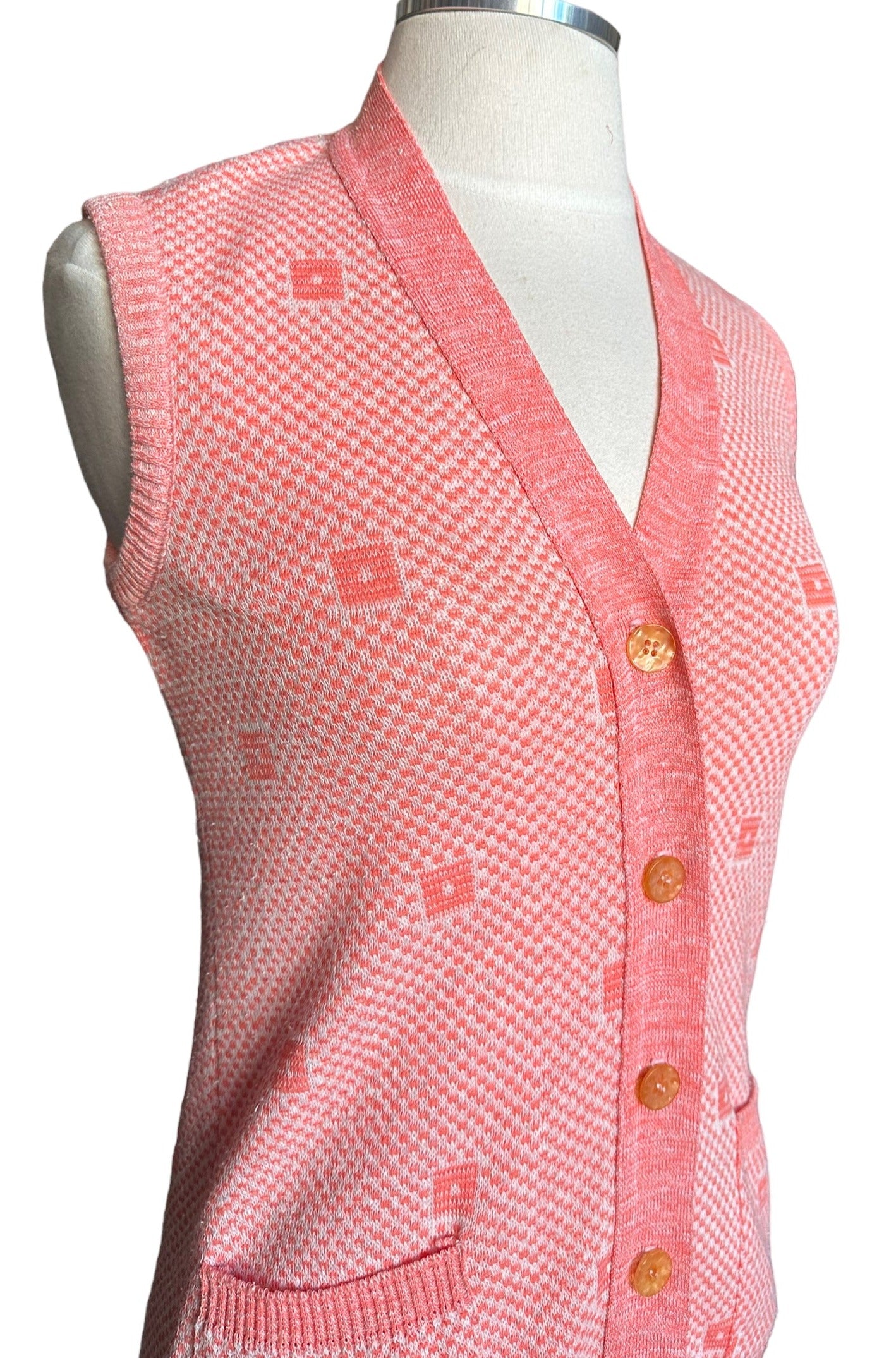 Side view Vintage 1960s Paris Star Knit Vest | Ladies Vintage Seattle | Barn Owl True Vintage