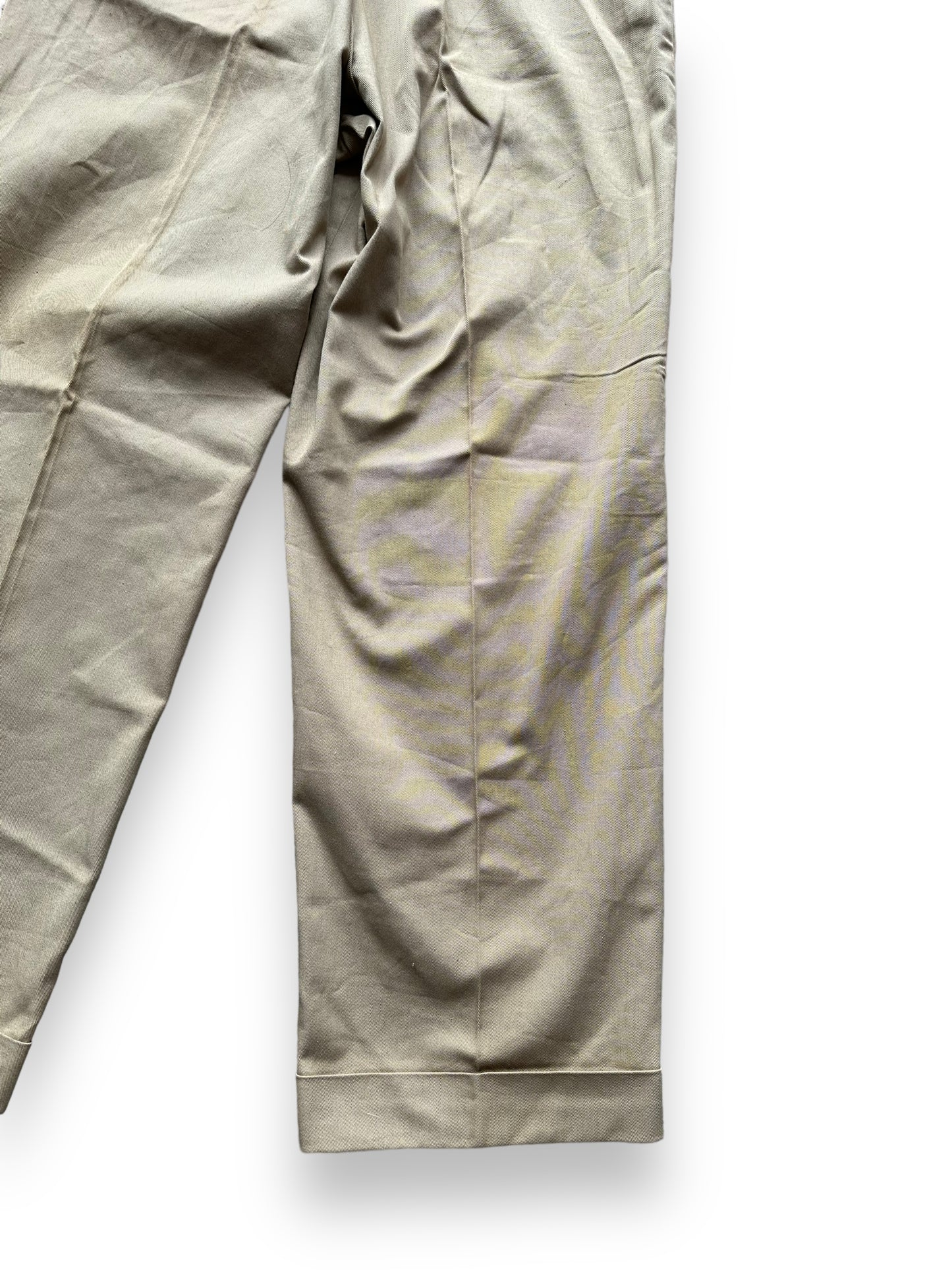 Back right leg on Vintage Deadstock Big Ben Military Chinos 32 x 30 | Barn Owl Vintage Seattle | Vintage Military Seattle