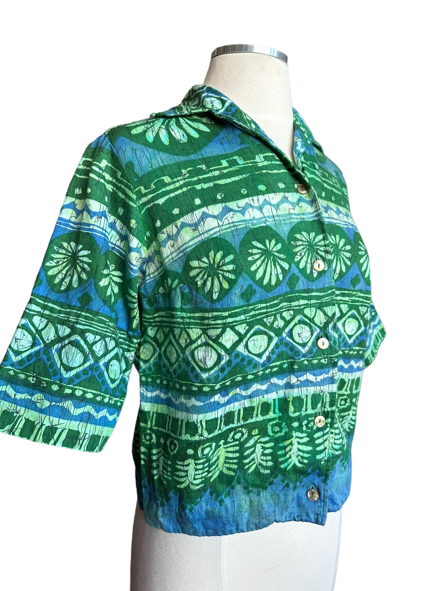 Right side front view of Vintage 1950s Batik Style Shirt | Seattle Vintage Ladies Clothing | Barn Owl True Vintage