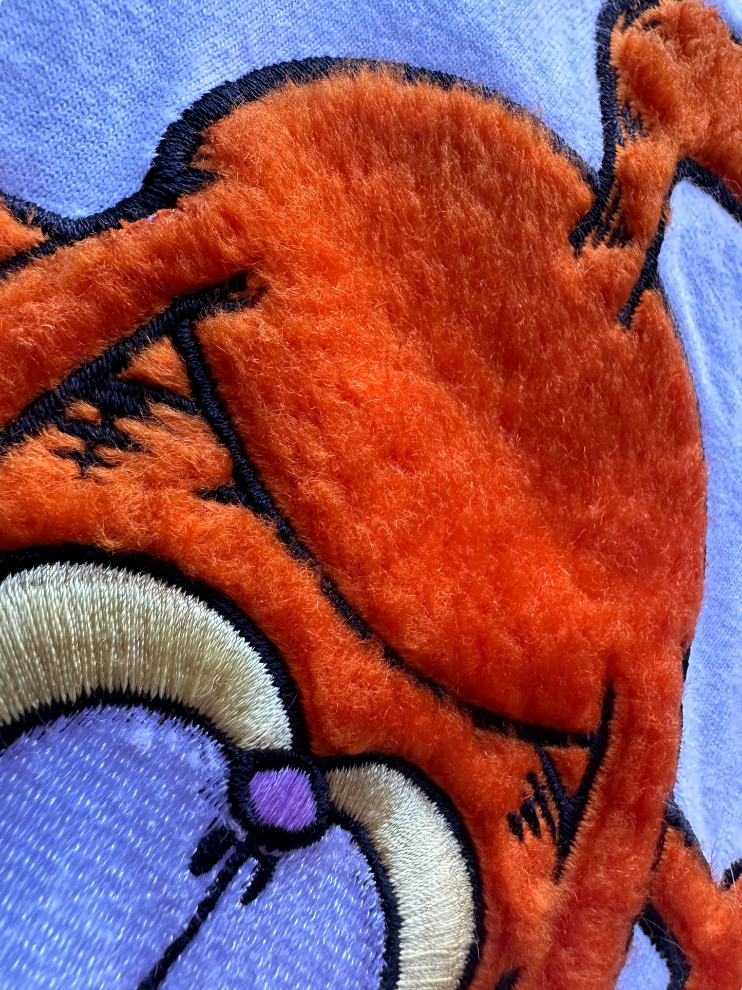 Graphic texture of Vintage Garfield Fuzzy Print Tee SZ XL |  Vintage Cat Tee Seattle | Barn Owl Vintage