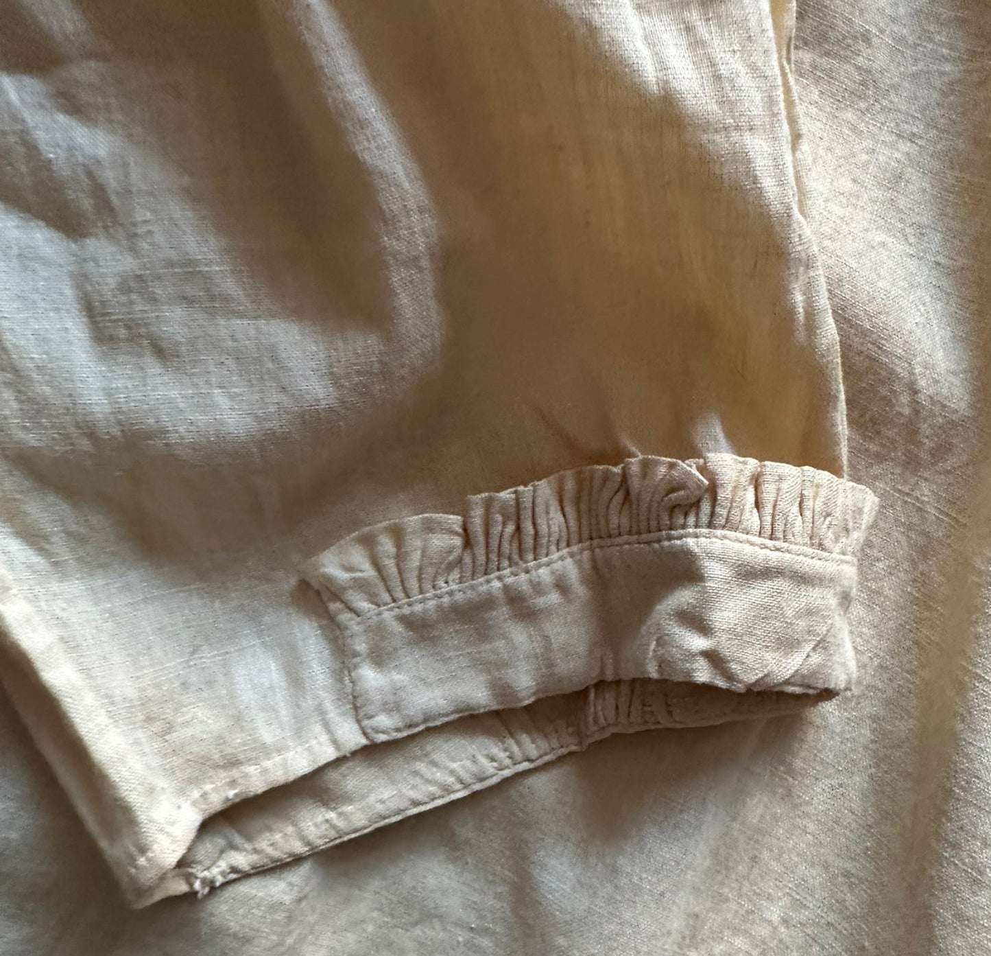 Ruffle close up Early 1900s Antique Linen Blouse | Seattle Antique Clothing | Barn Owl True Vintage