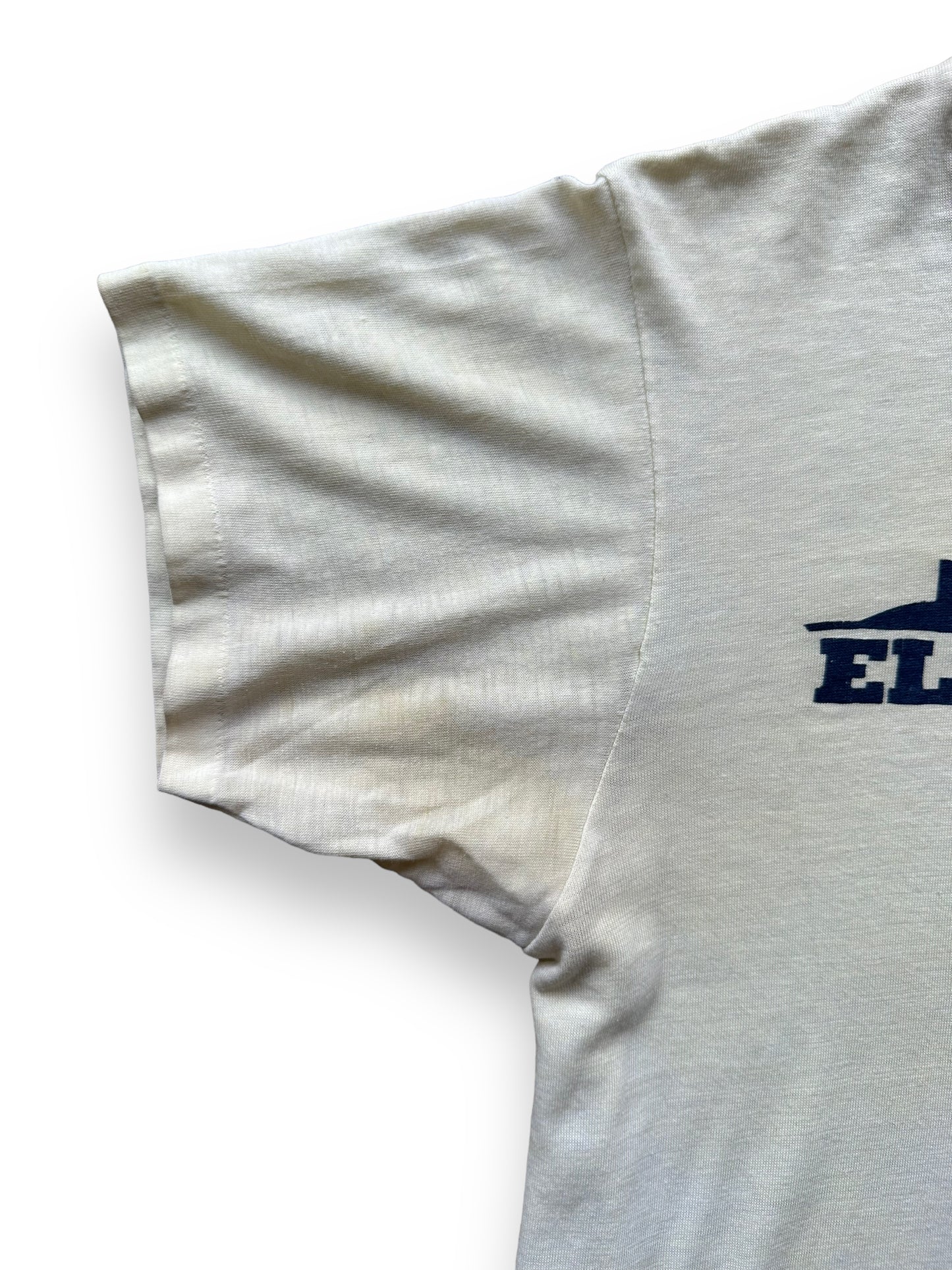 Single Stitch Sleeve with some pitting on Vintage Elite Tavern Seattle Tee SZ S | Vintage Single Stitch T-Shirts Seattle | Barn Owl Vintage Tees Seattle